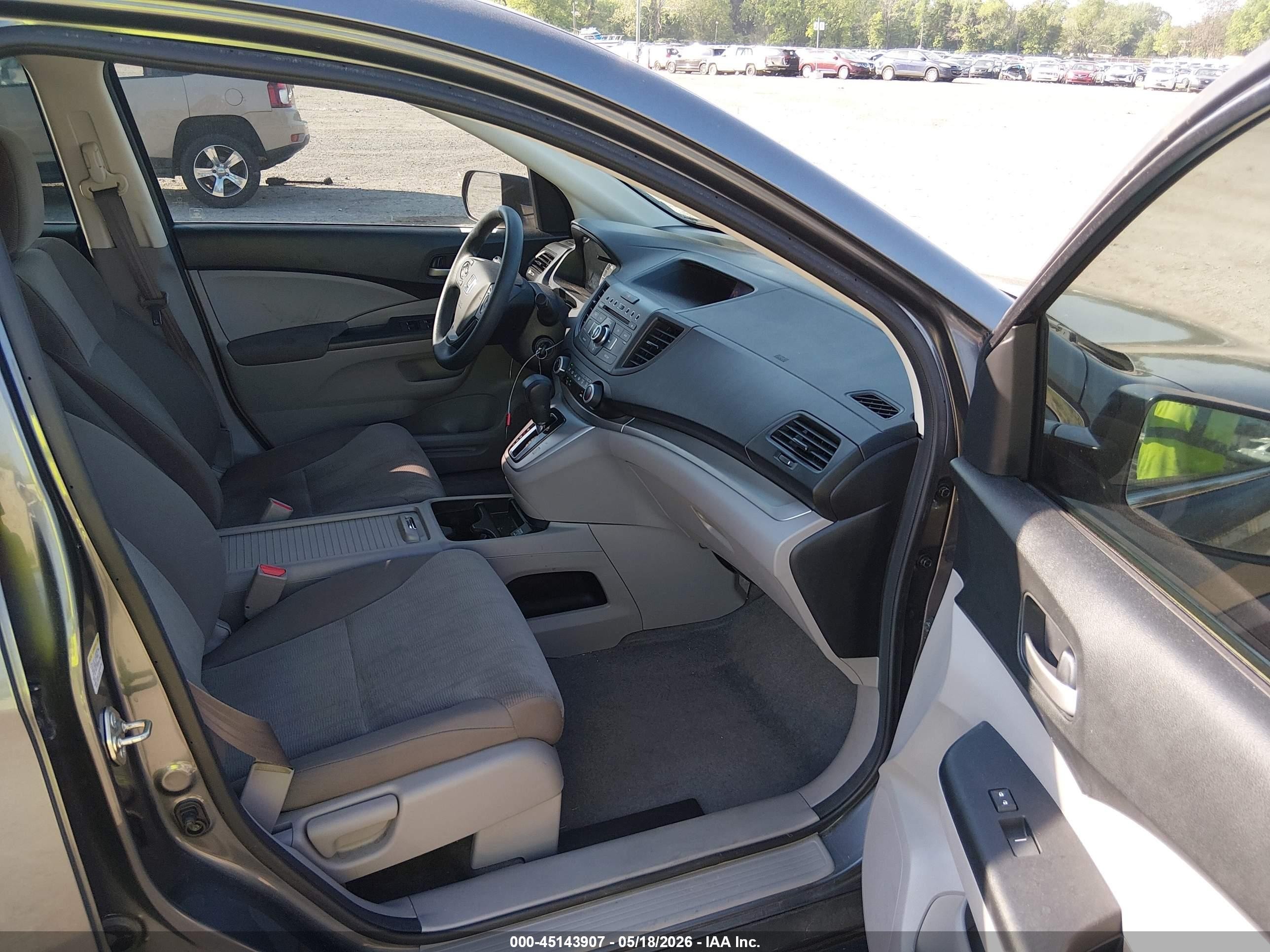 2014 Honda Cr-v Lx Серый vin: 3CZRM3H34EG708986