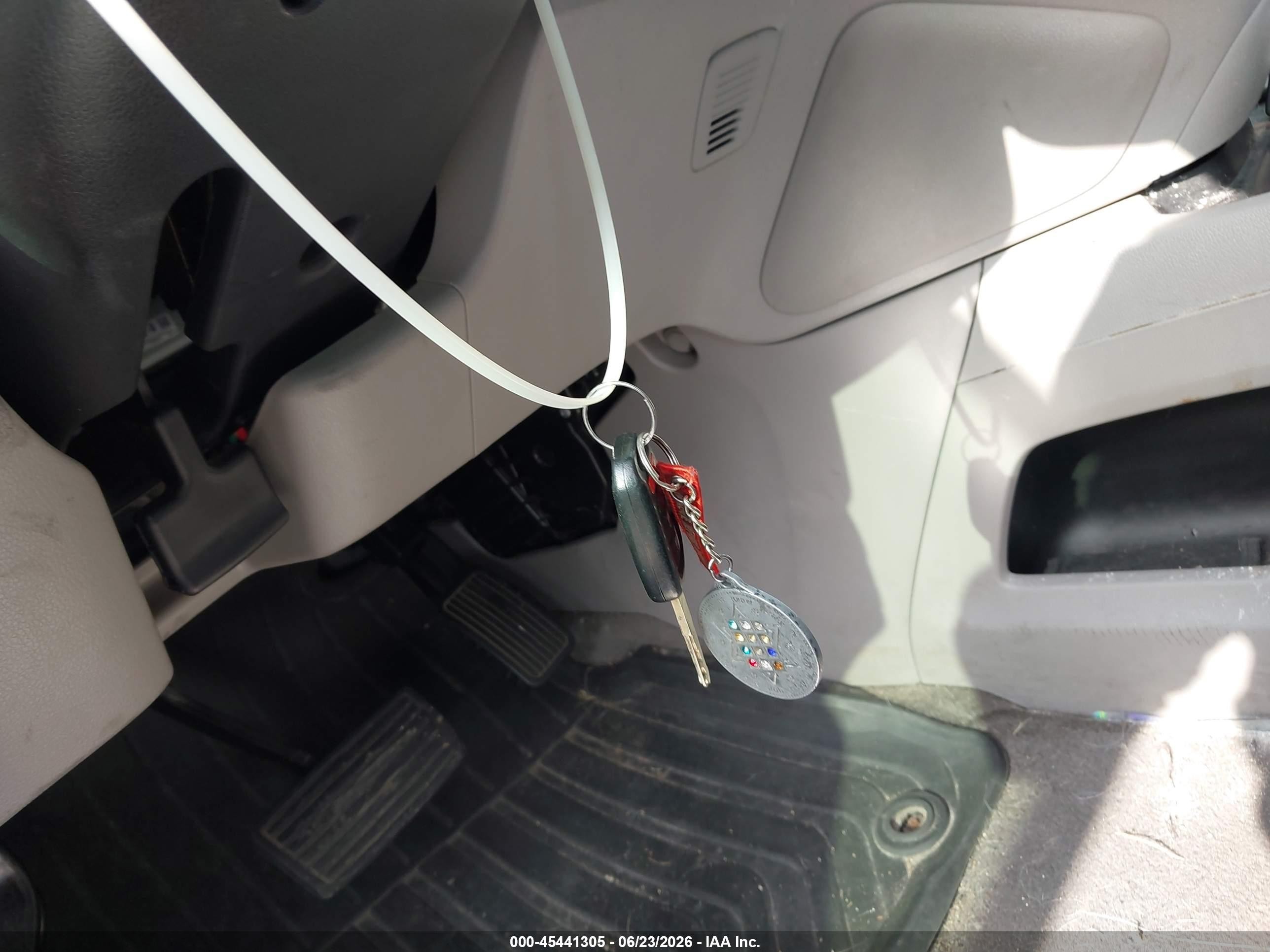 2014 Honda Cr-v Lx Gray vin: 3CZRM3H35EG708754