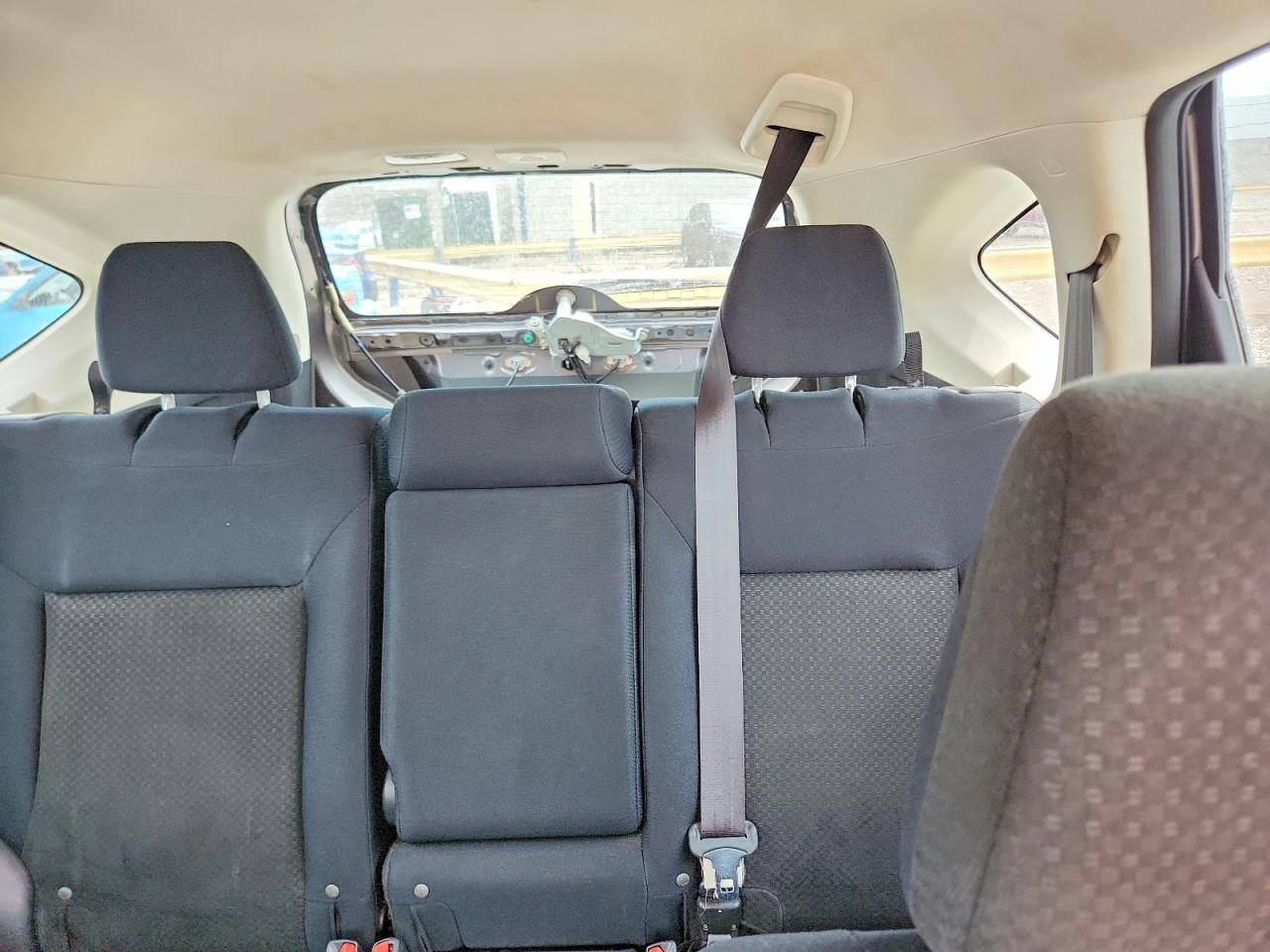 2015 Honda Cr-v Lx Tan vin: 3CZRM3H35FG705161