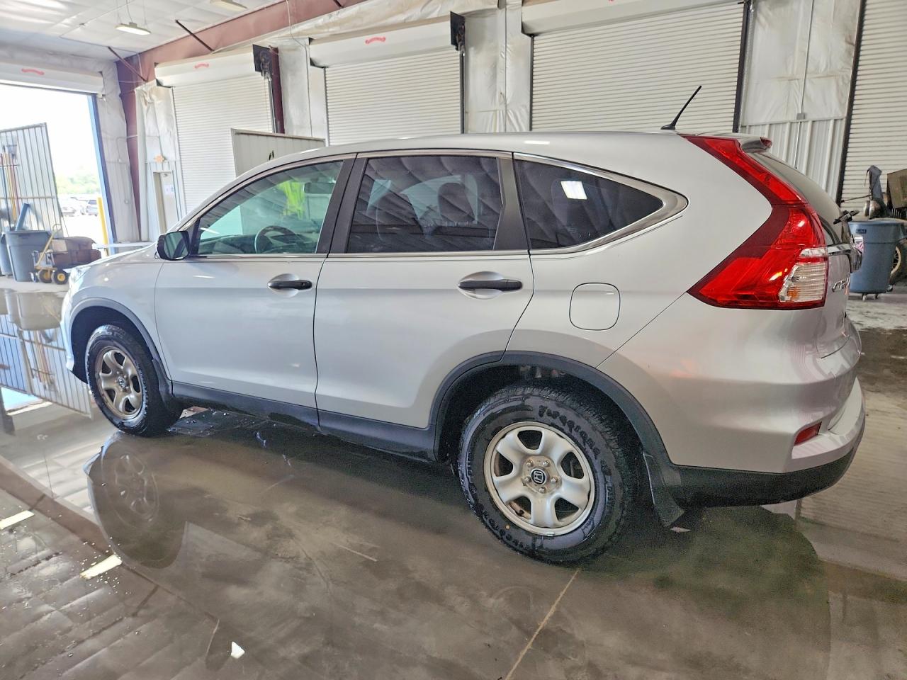 2015 Honda Cr-v Lx Silver vin: 3CZRM3H35FG711462