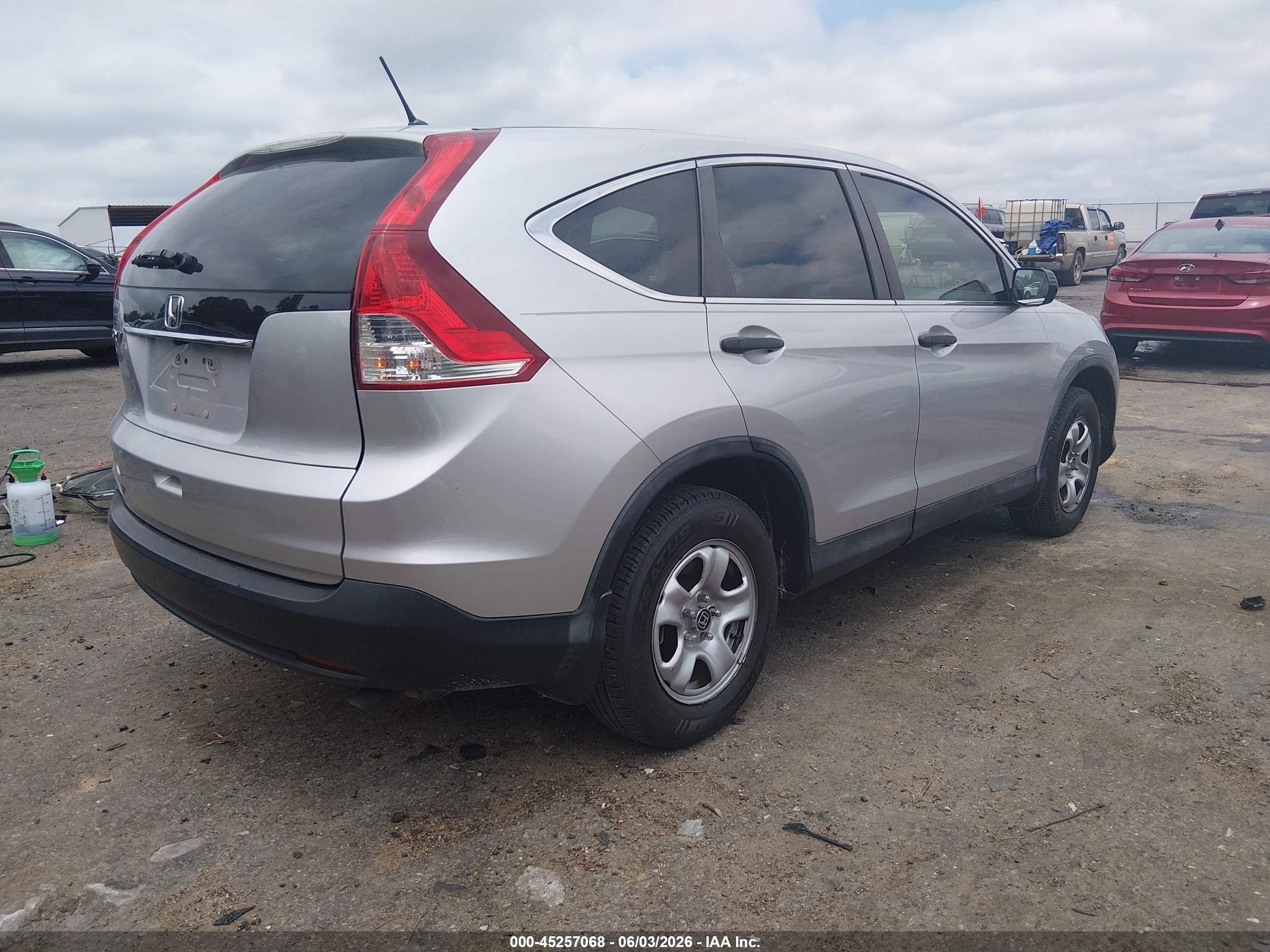 2013 Honda Cr-v Lx Silver vin: 3CZRM3H37DG706146