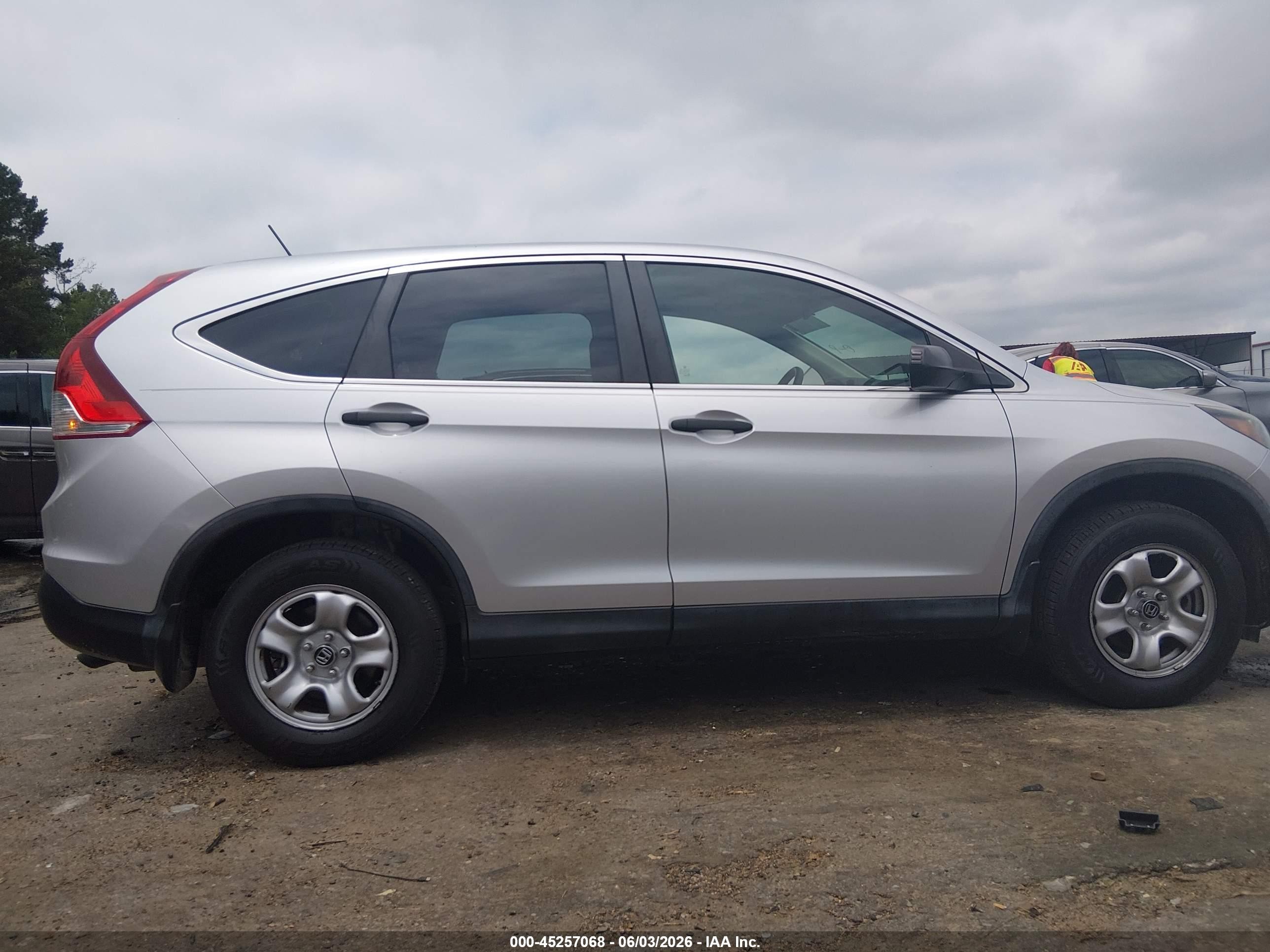 2013 Honda Cr-v Lx Silver vin: 3CZRM3H37DG706146