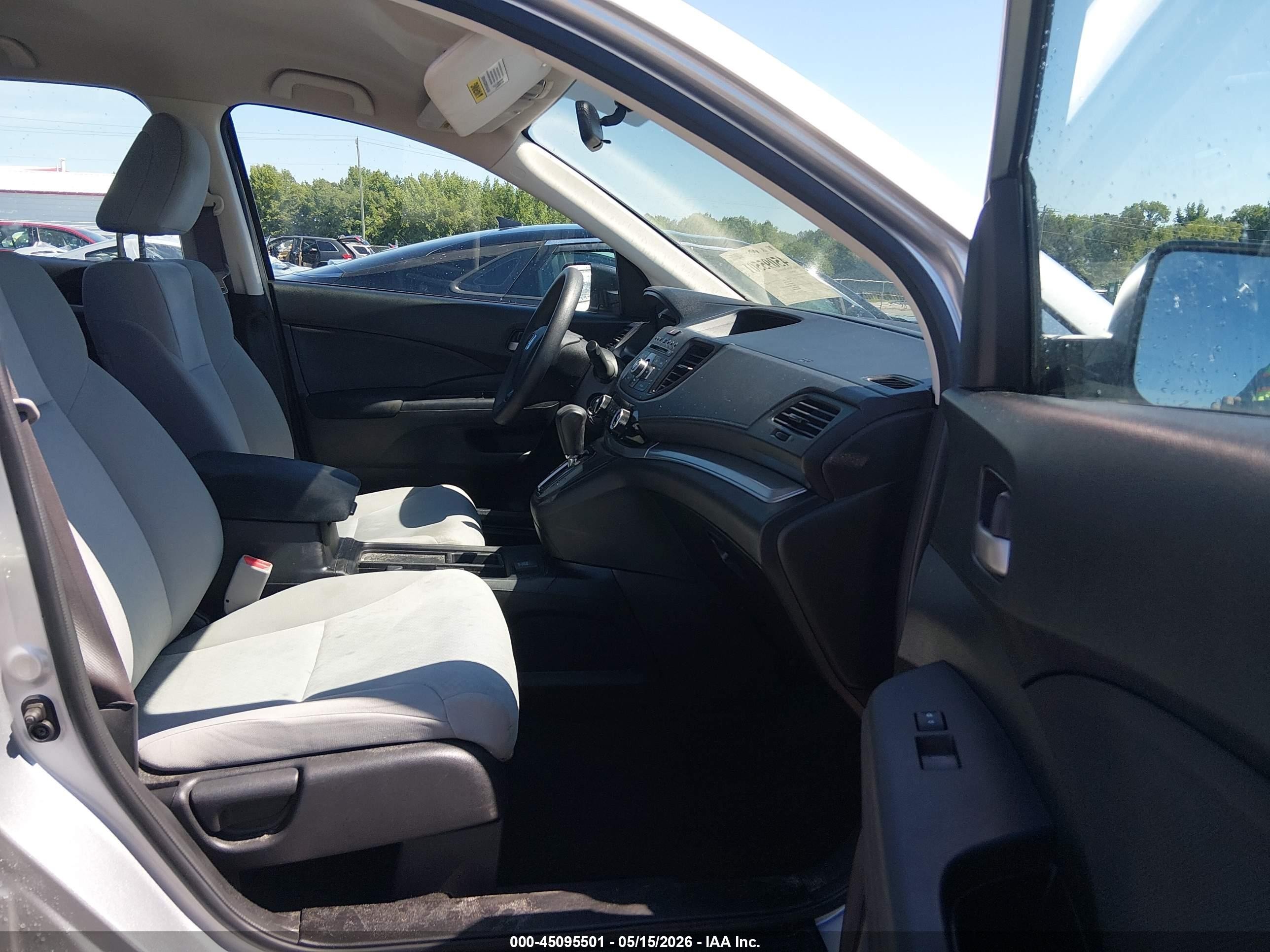 2015 Honda Cr-v Lx Серебряный vin: 3CZRM3H37FG703511