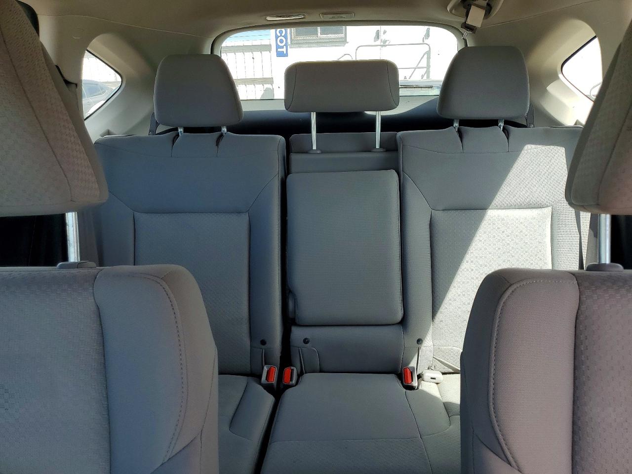 2015 Honda Cr-v Lx Silver vin: 3CZRM3H37FG710121