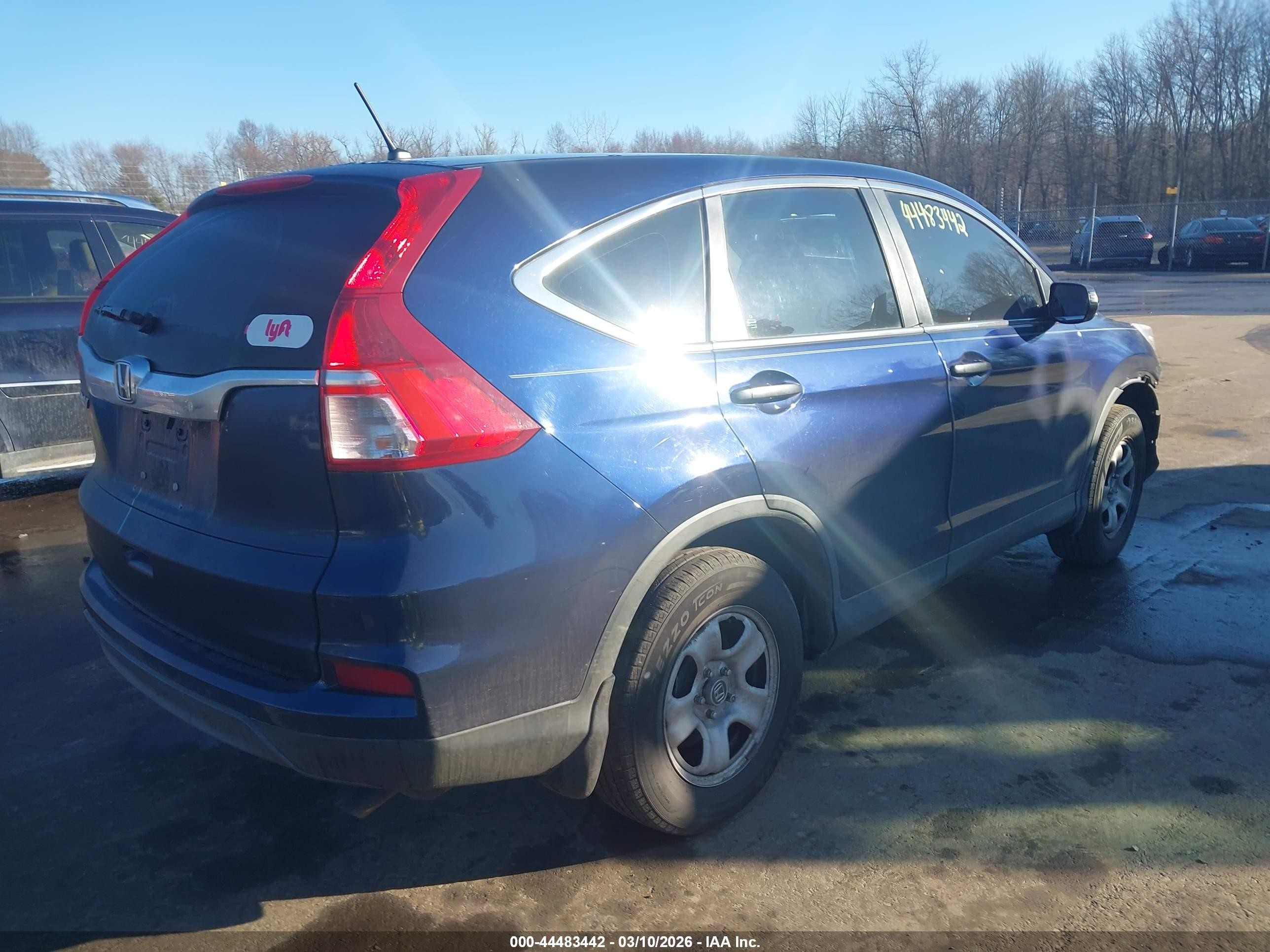 2015 Honda Cr-v Lx Blue vin: 3CZRM3H37FG717568