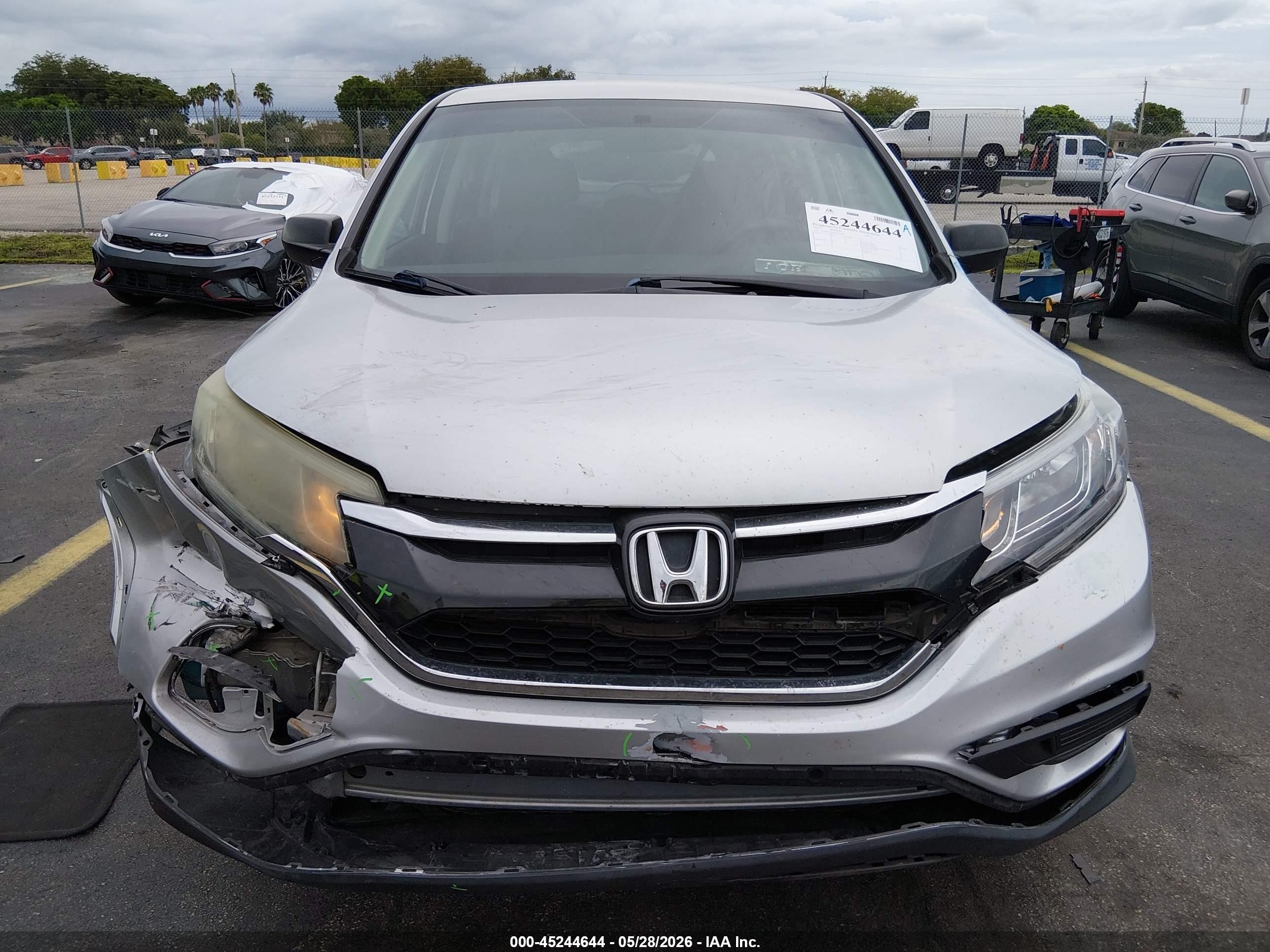 2015 Honda Cr-v Lx Silver vin: 3CZRM3H38FG711603