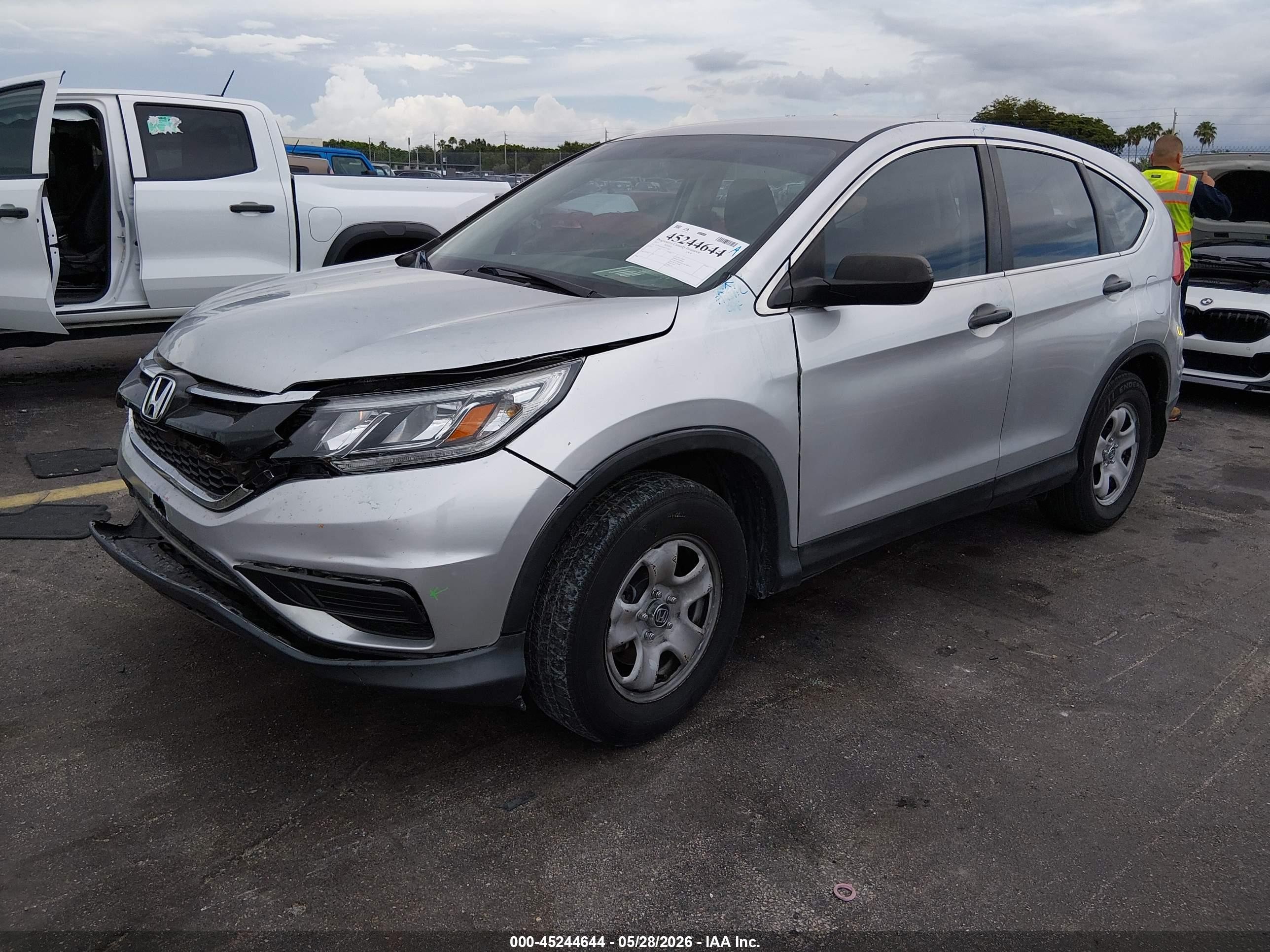2015 Honda Cr-v Lx Silver vin: 3CZRM3H38FG711603