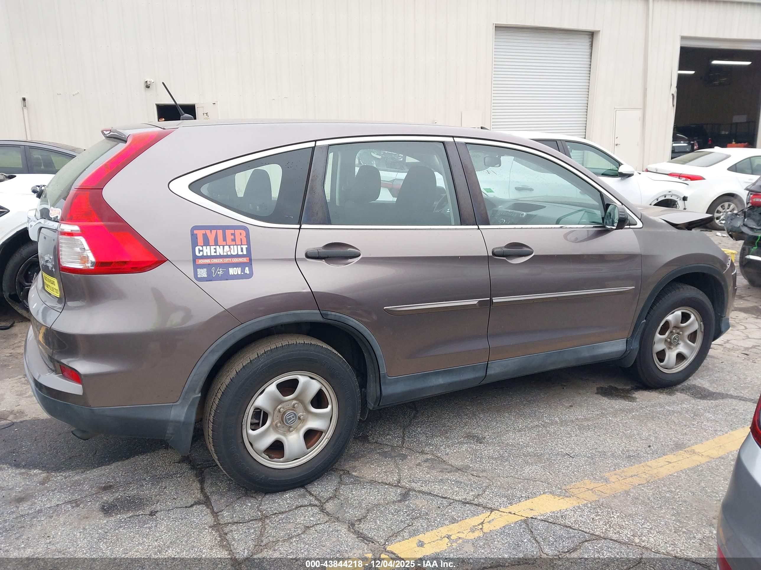2015 Honda Cr-v Lx Champagne vin: 3CZRM3H38FG716283