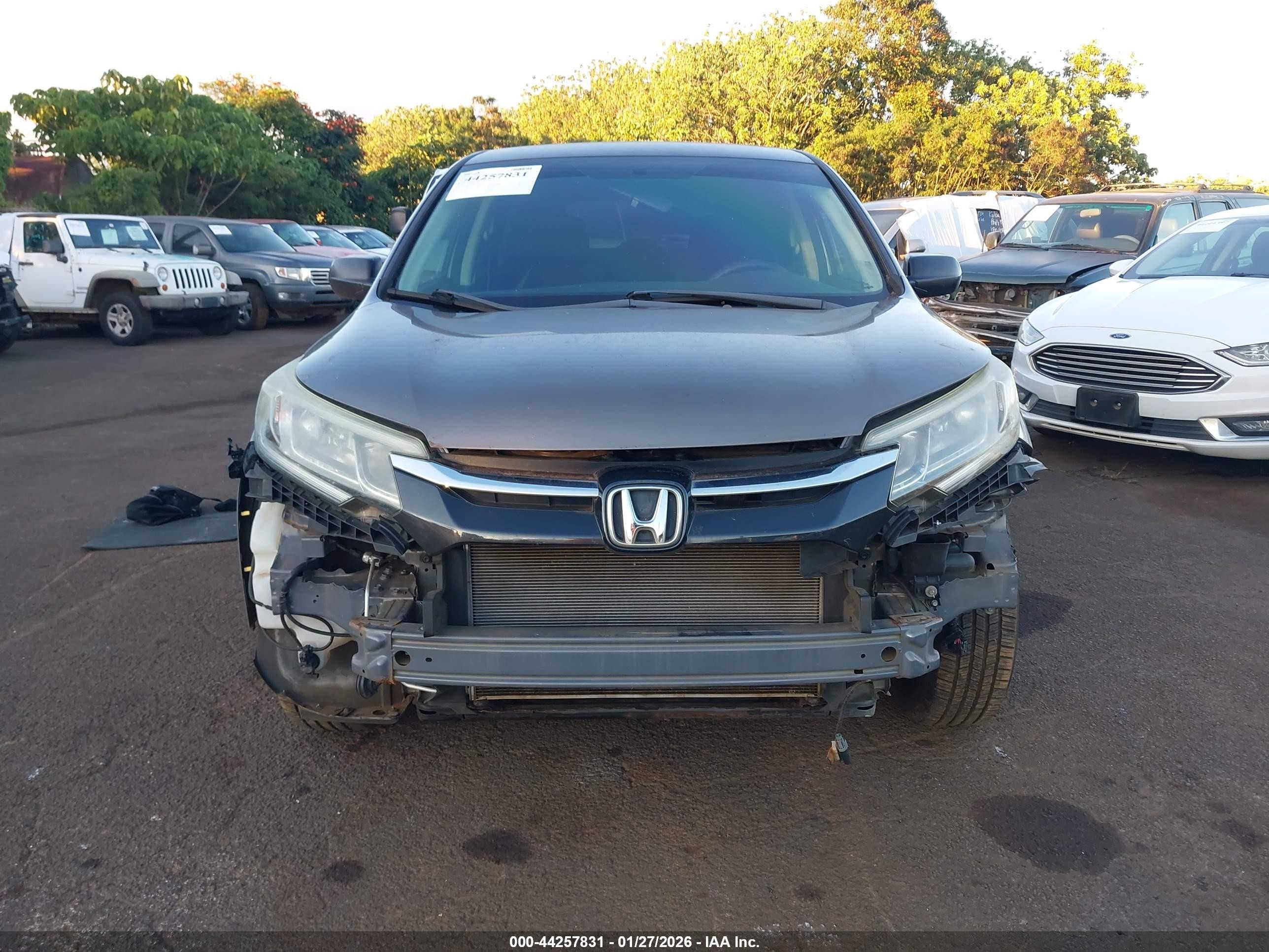 2015 Honda Cr-v Lx Gray vin: 3CZRM3H3XFG716270