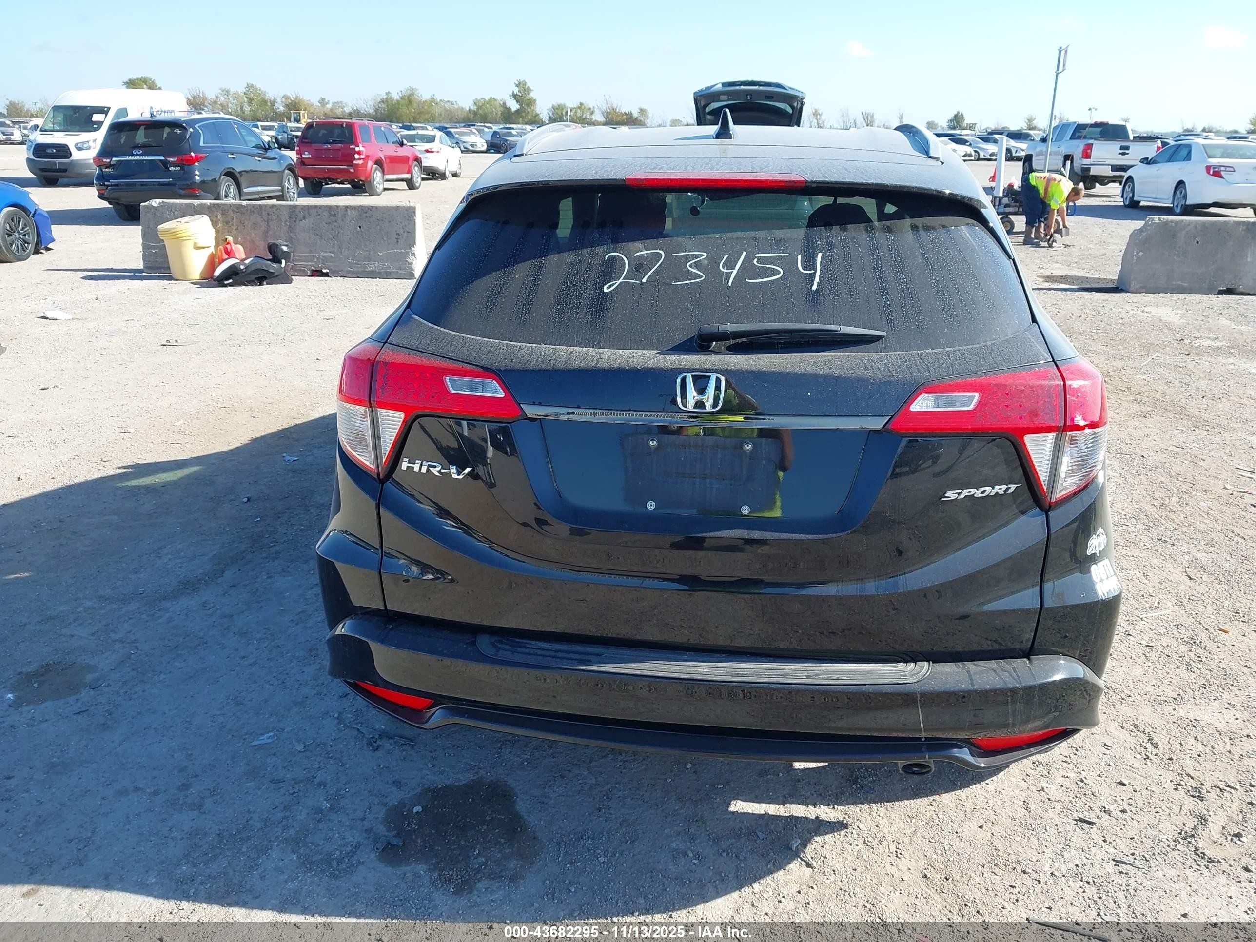 2022 Honda Hr-v 2wd Sport Черный vin: 3CZRU5H14NM717022