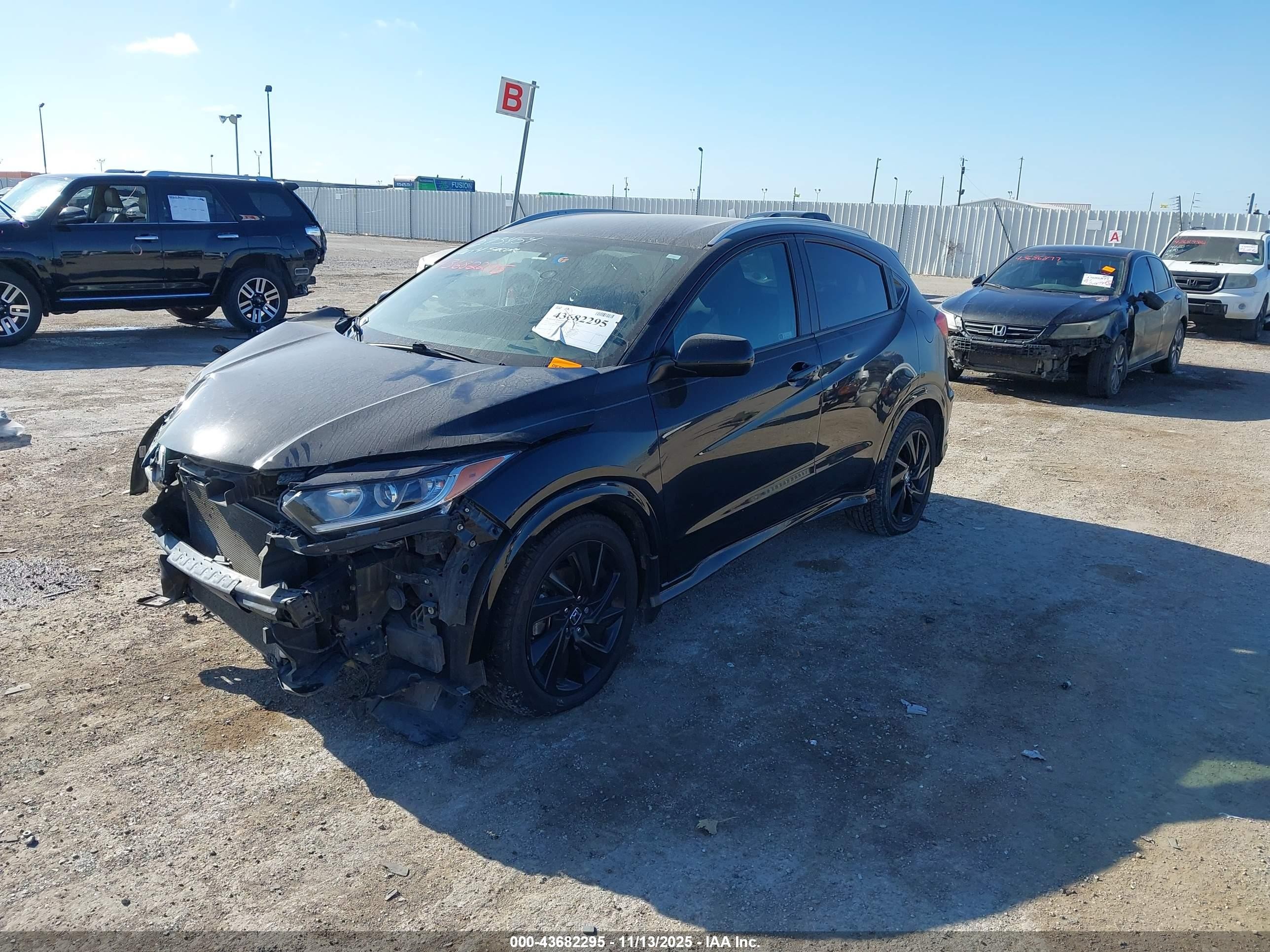 2022 Honda Hr-v 2wd Sport Черный vin: 3CZRU5H14NM717022