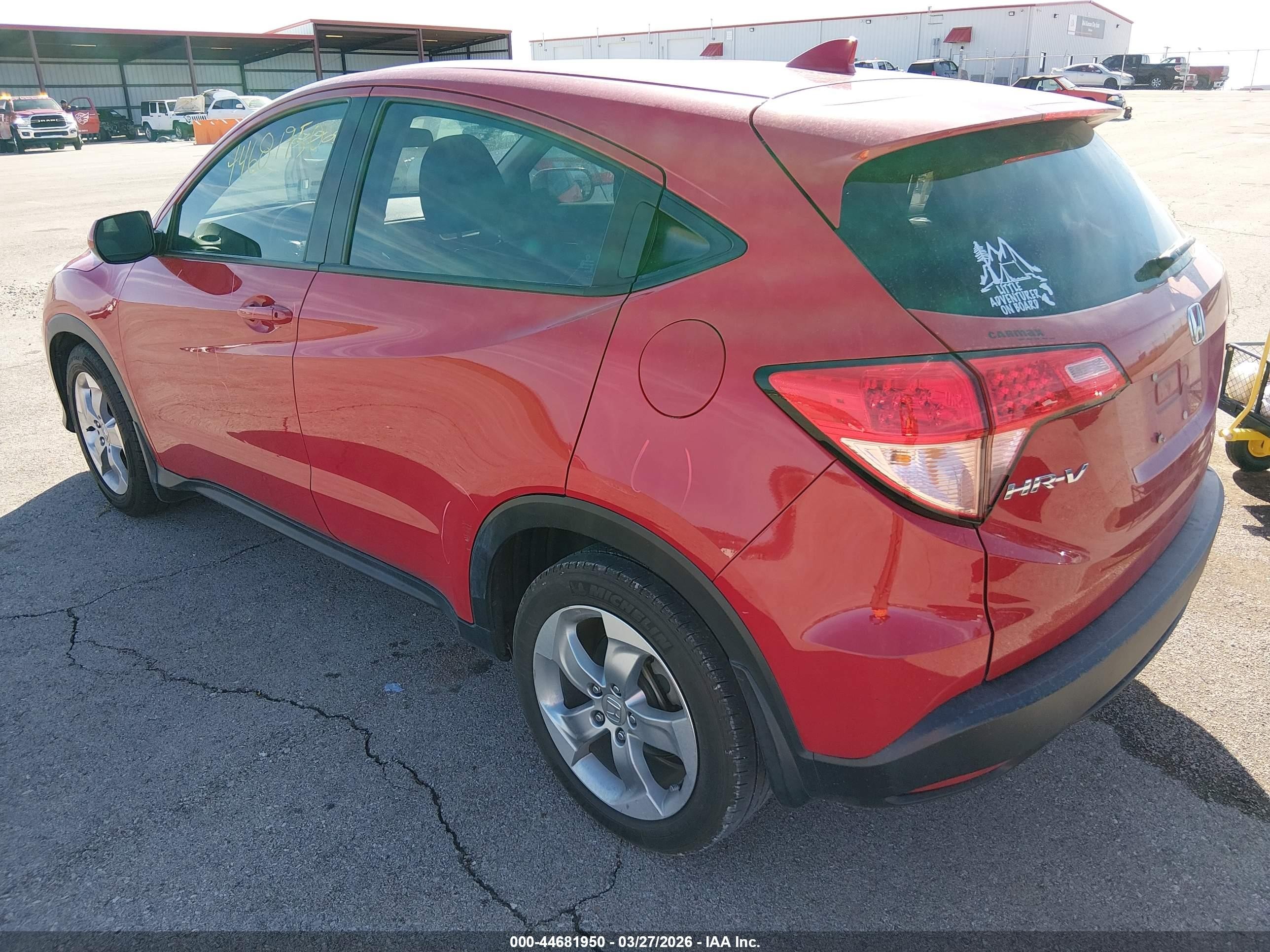 2017 Honda Hr-v Lx Red vin: 3CZRU5H32HG701440