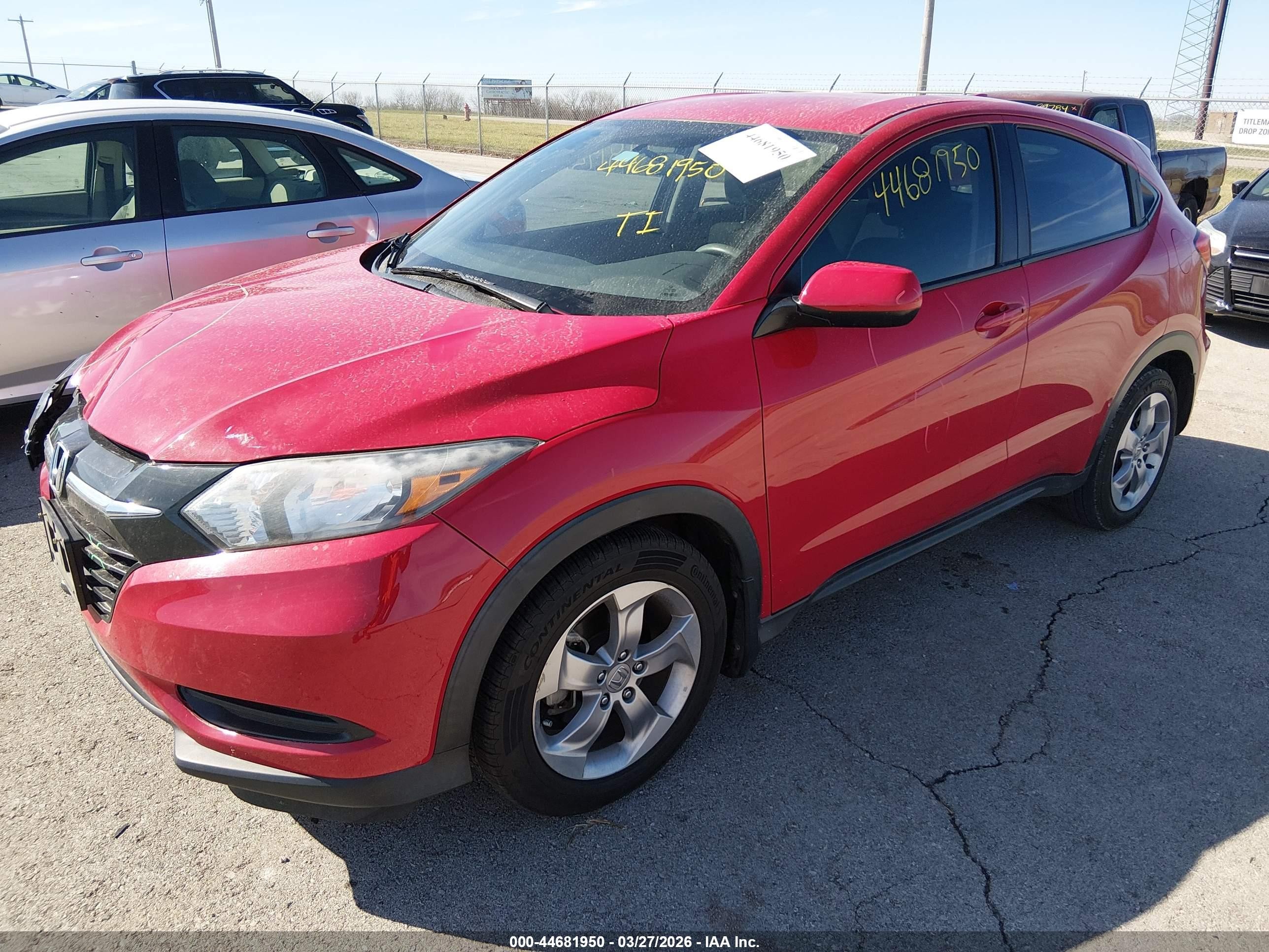 2017 Honda Hr-v Lx Red vin: 3CZRU5H32HG701440