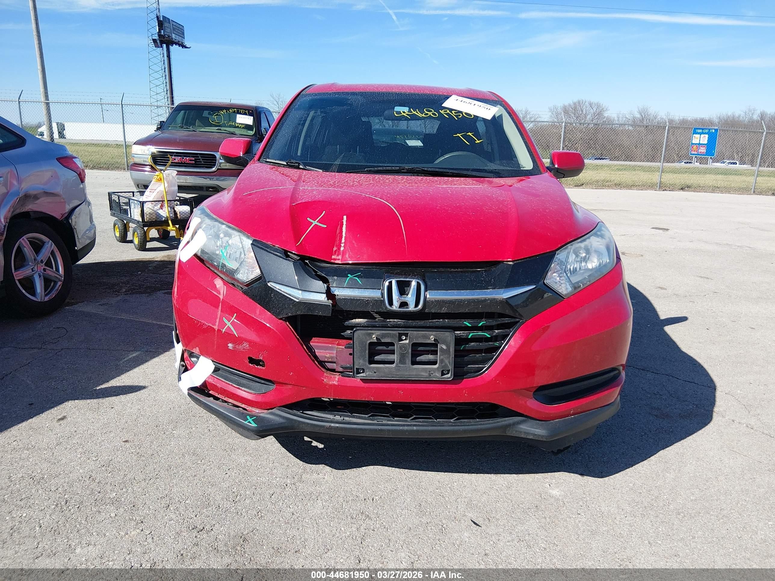 2017 Honda Hr-v Lx Red vin: 3CZRU5H32HG701440