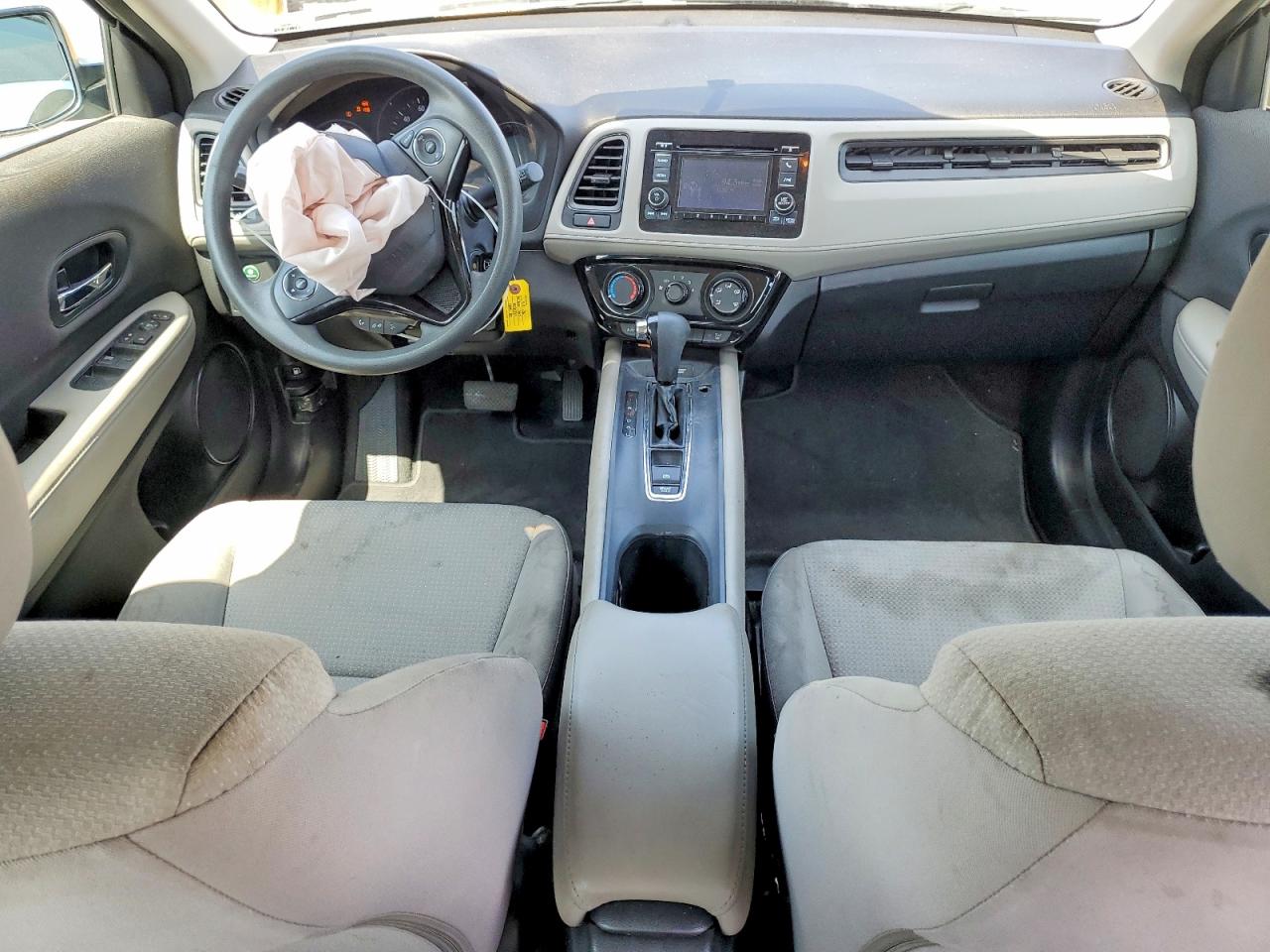 2020 Honda Hr-v Lx White vin: 3CZRU5H32LM712089