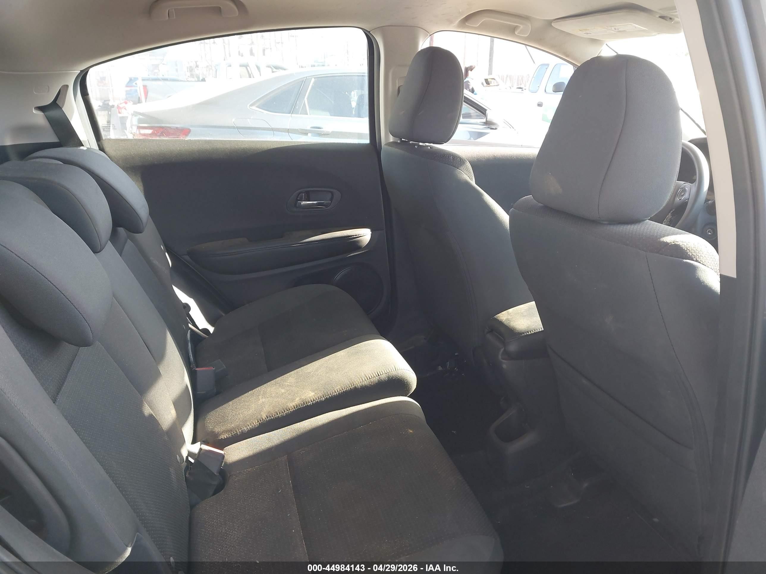 2022 Honda Hr-v 2wd Lx Gray vin: 3CZRU5H32NM716226