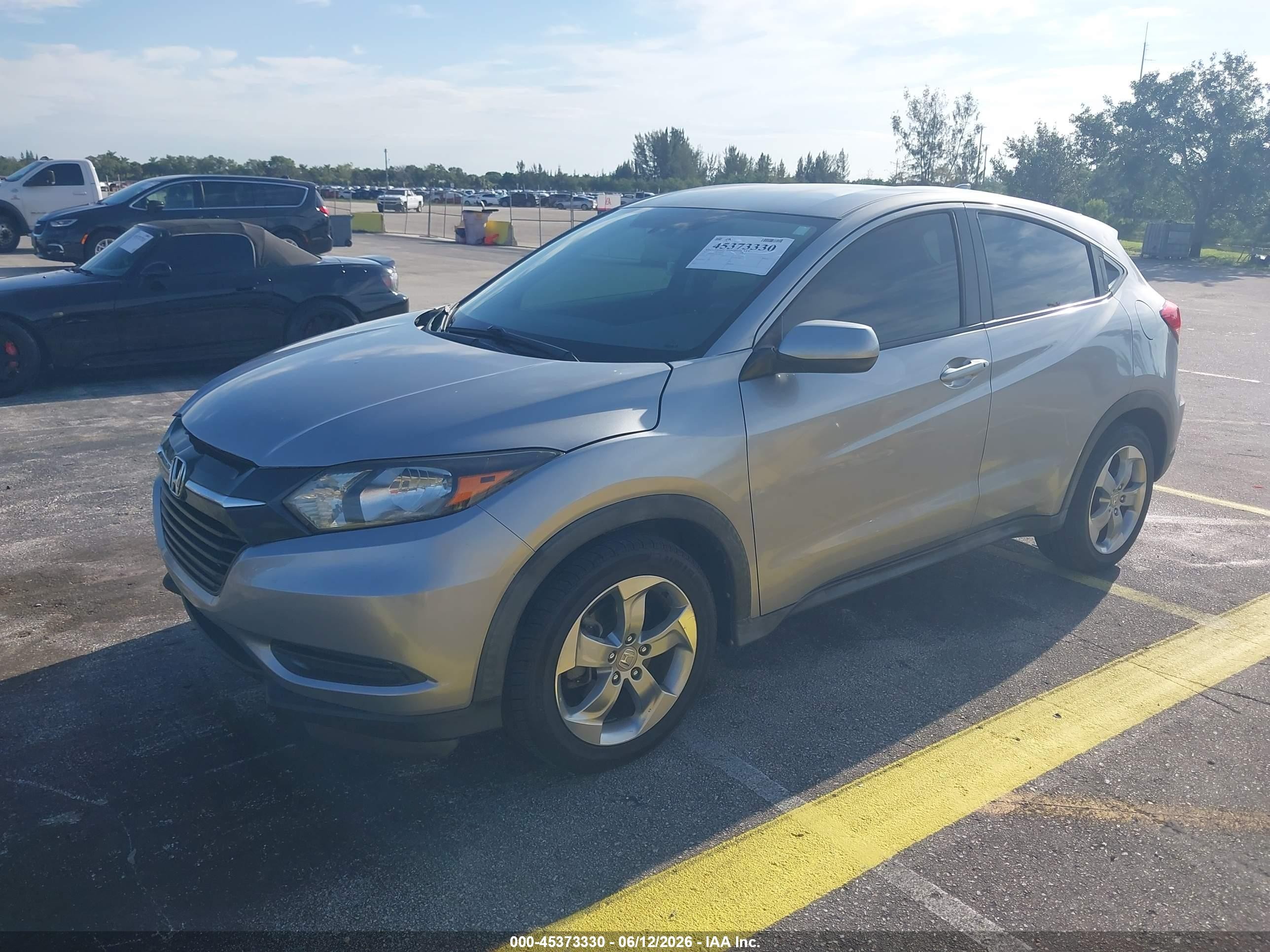 2017 Honda Hr-v Lx Gray vin: 3CZRU5H33HG708574