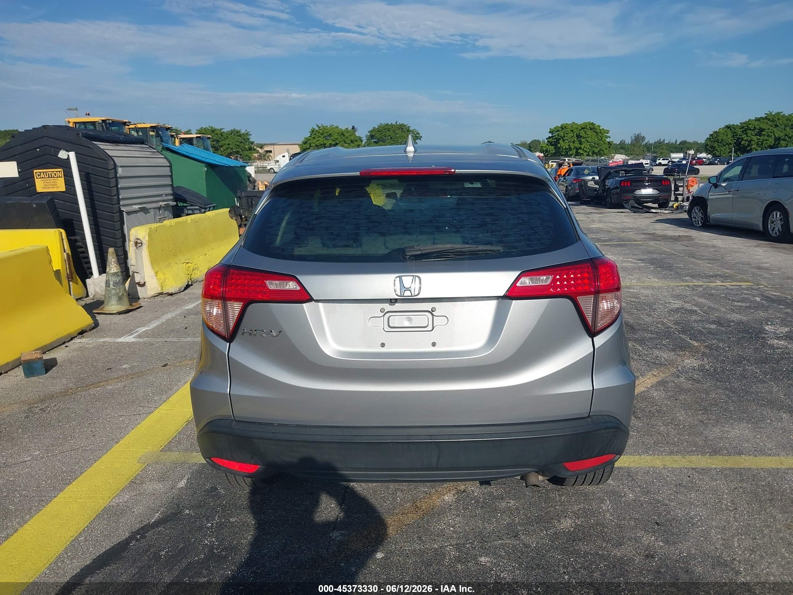 2017 Honda Hr-v Lx Gray vin: 3CZRU5H33HG708574
