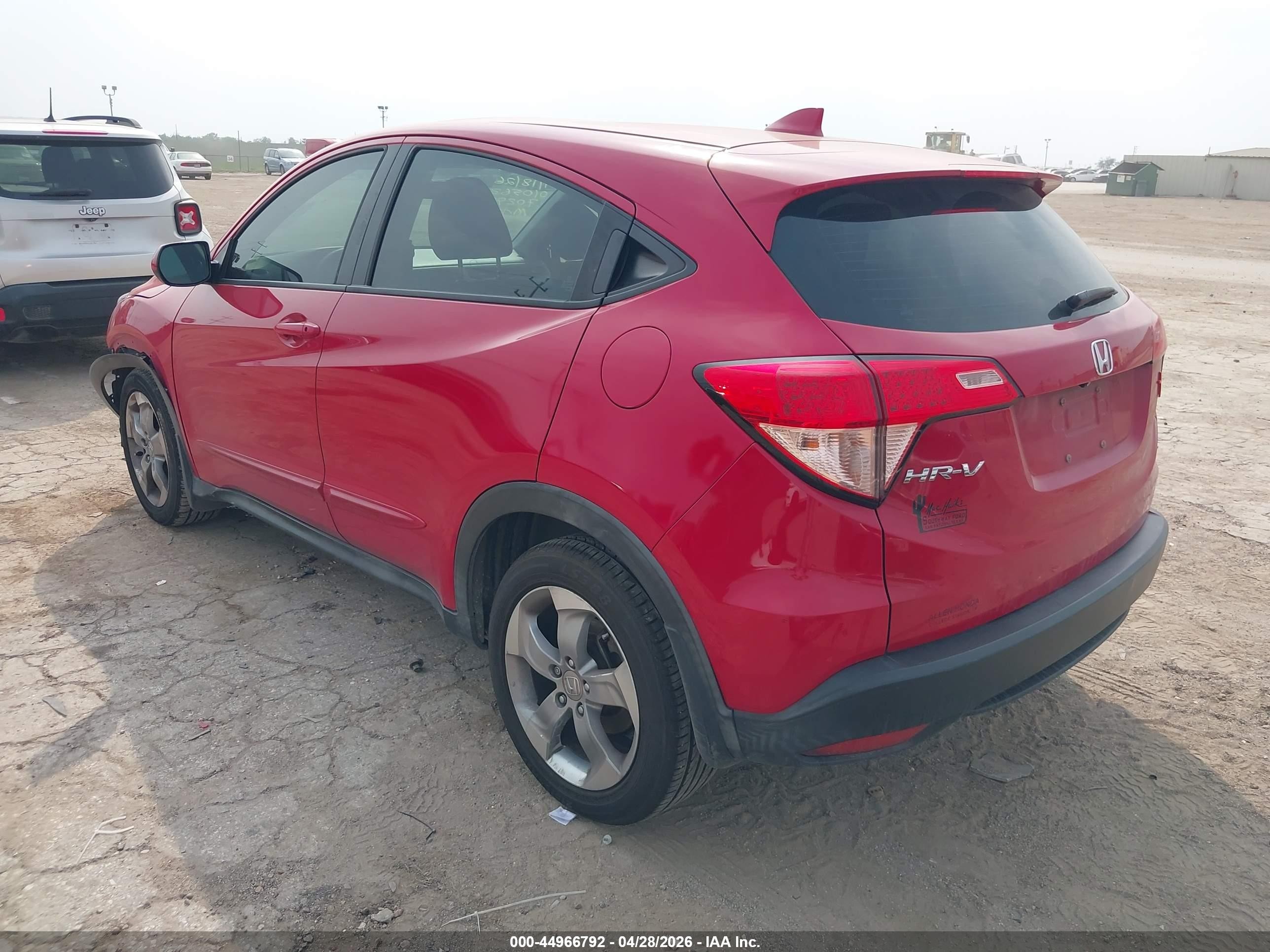 2017 Honda Hr-v Lx Red vin: 3CZRU5H33HM702971