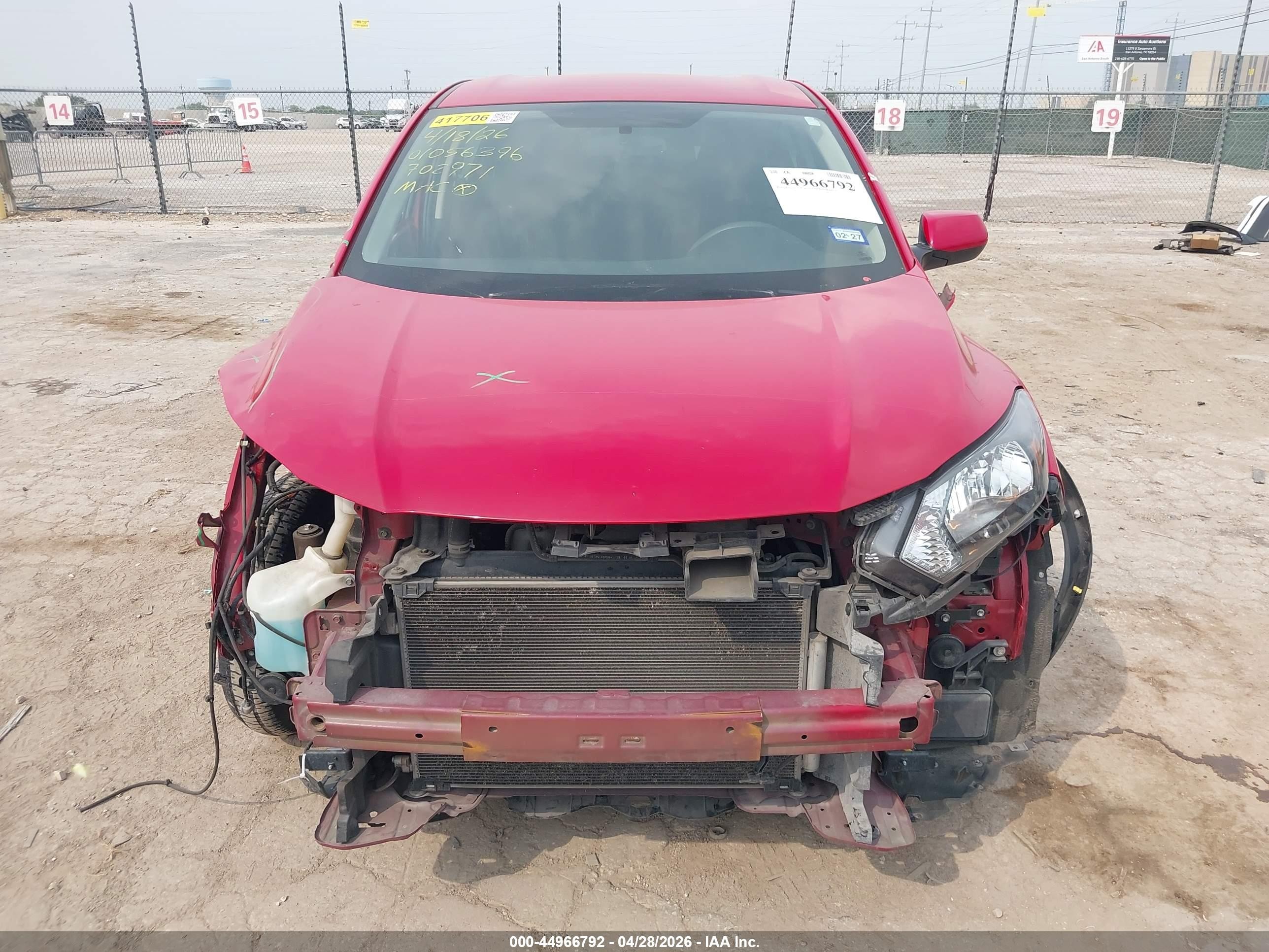 2017 Honda Hr-v Lx Red vin: 3CZRU5H33HM702971