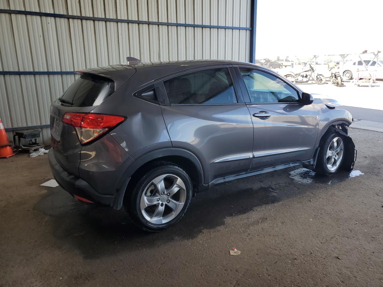 2019 Honda Hr-v Lx Black vin: 3CZRU5H33KG706783 Damage: Right Qtr Panel, Dent(S) W/ Paint Dmg, 9 To 10 Inches
