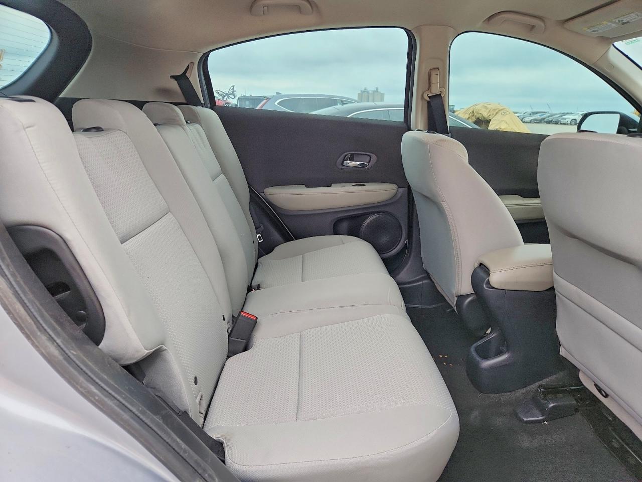 2022 Honda Hr-v Lx Silver vin: 3CZRU5H34NM723114