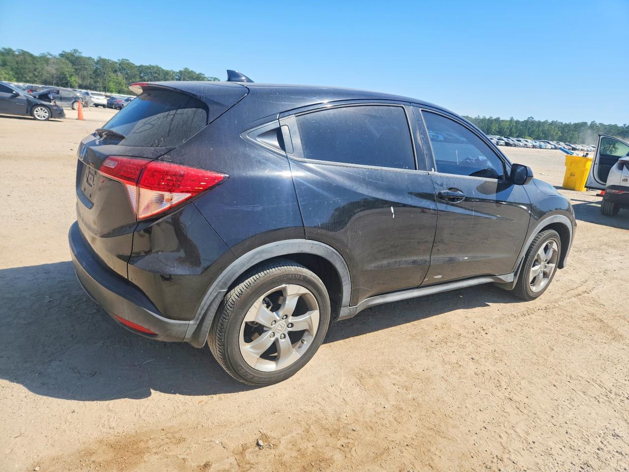 2018 Honda Hr-v Lx Black vin: 3CZRU5H36JM703554