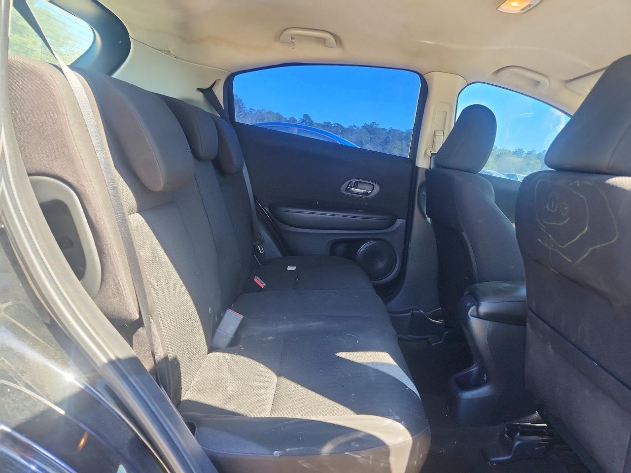 2018 Honda Hr-v Lx Black vin: 3CZRU5H36JM703554