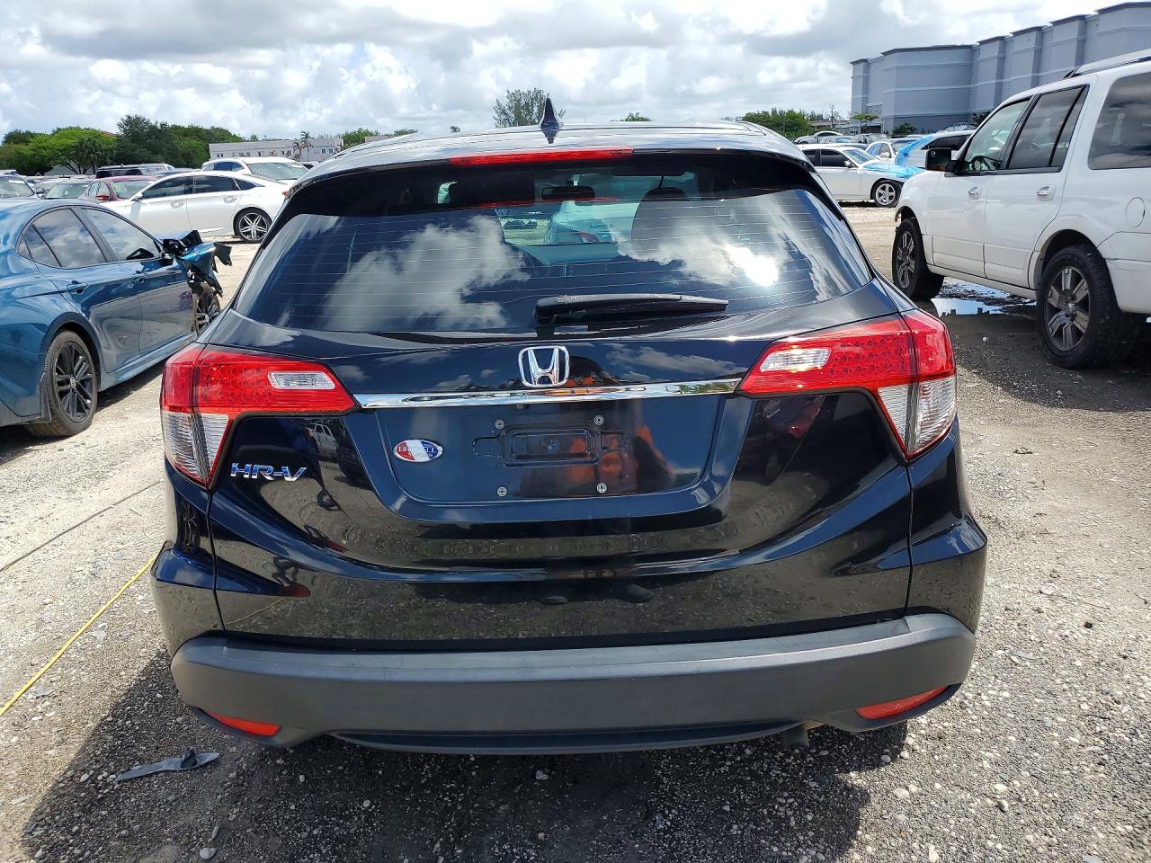 2021 Honda Hr-v Lx Black vin: 3CZRU5H36MM702960