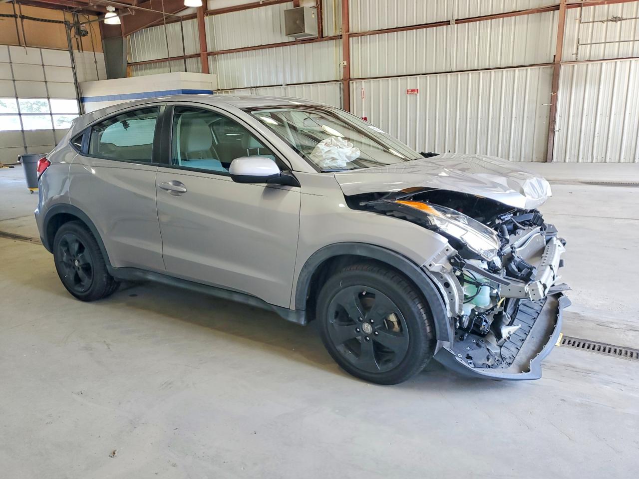 2022 Honda Hr-v Lx Silver vin: 3CZRU5H36NM732719