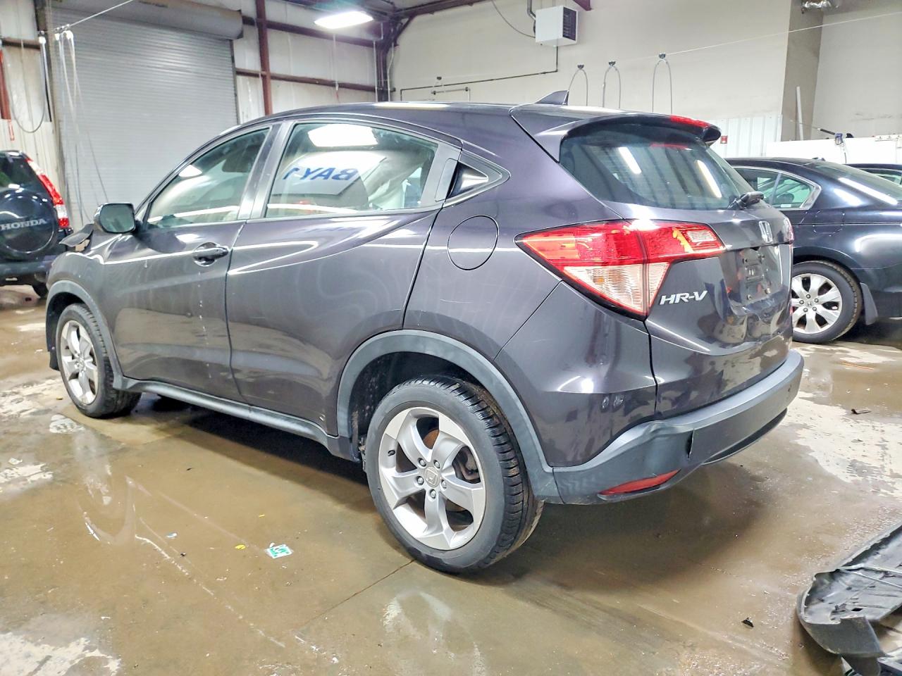 2017 Honda Hr-v Lx Gray vin: 3CZRU5H38HM708748