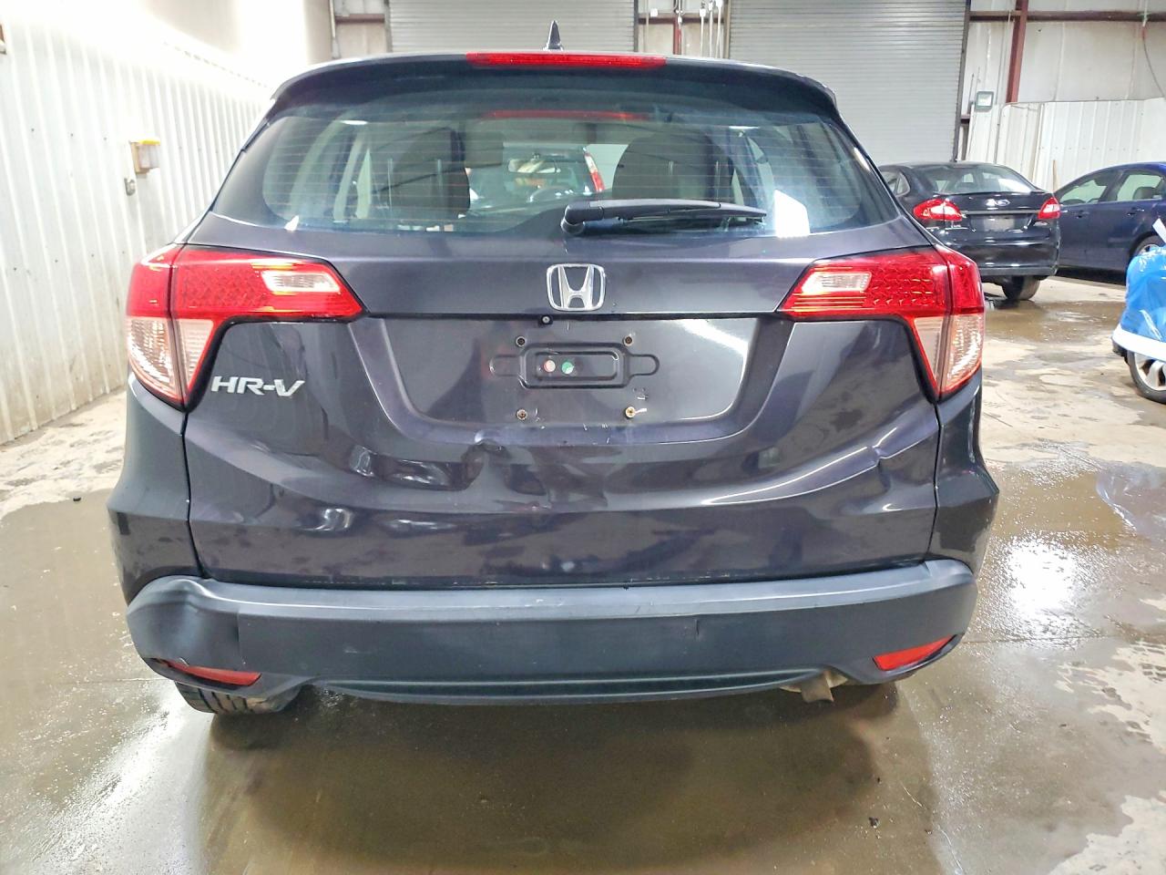 2017 Honda Hr-v Lx Gray vin: 3CZRU5H38HM708748