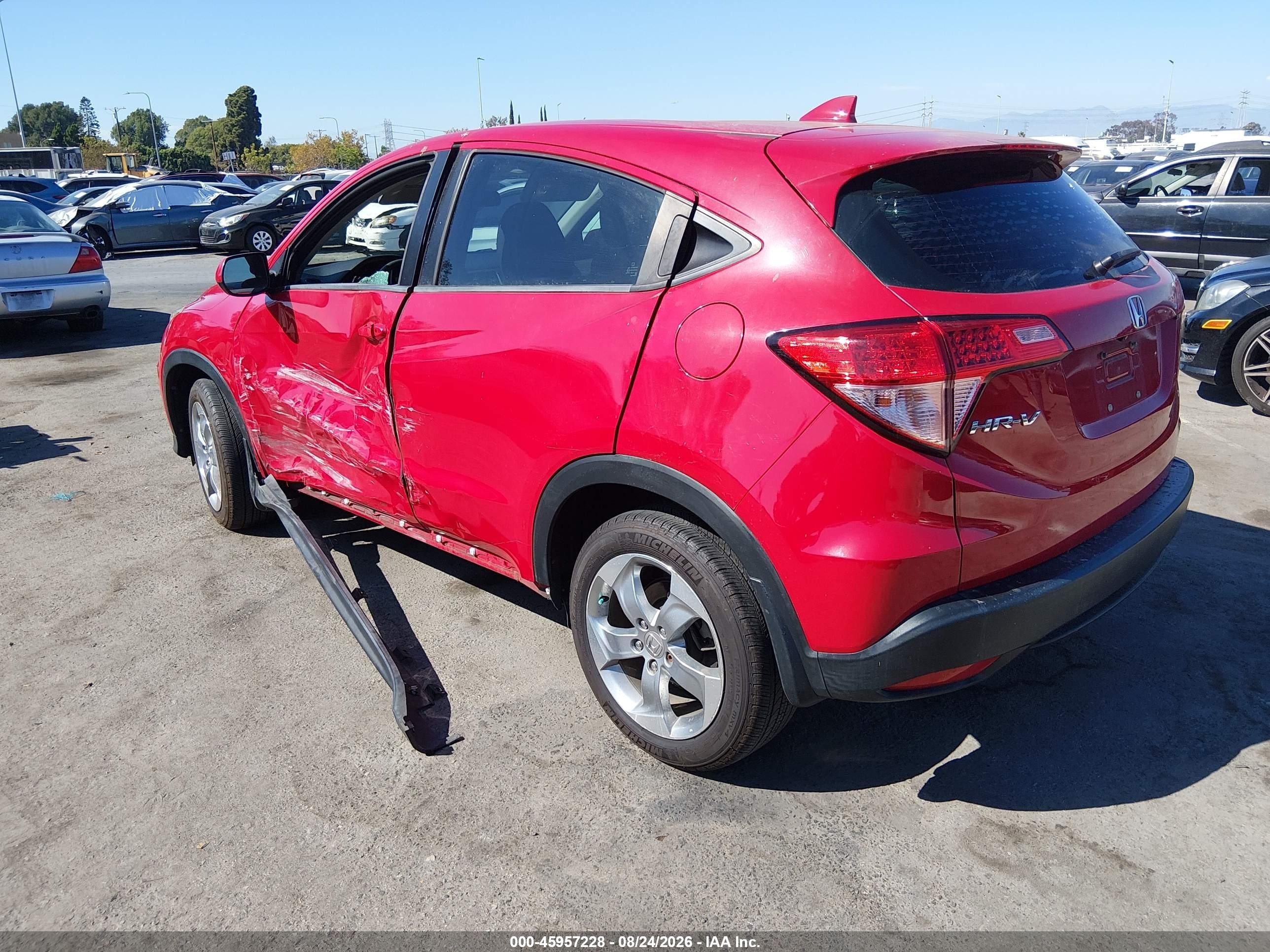 2017 Honda Hr-v Lx Red vin: 3CZRU5H3XHM714129