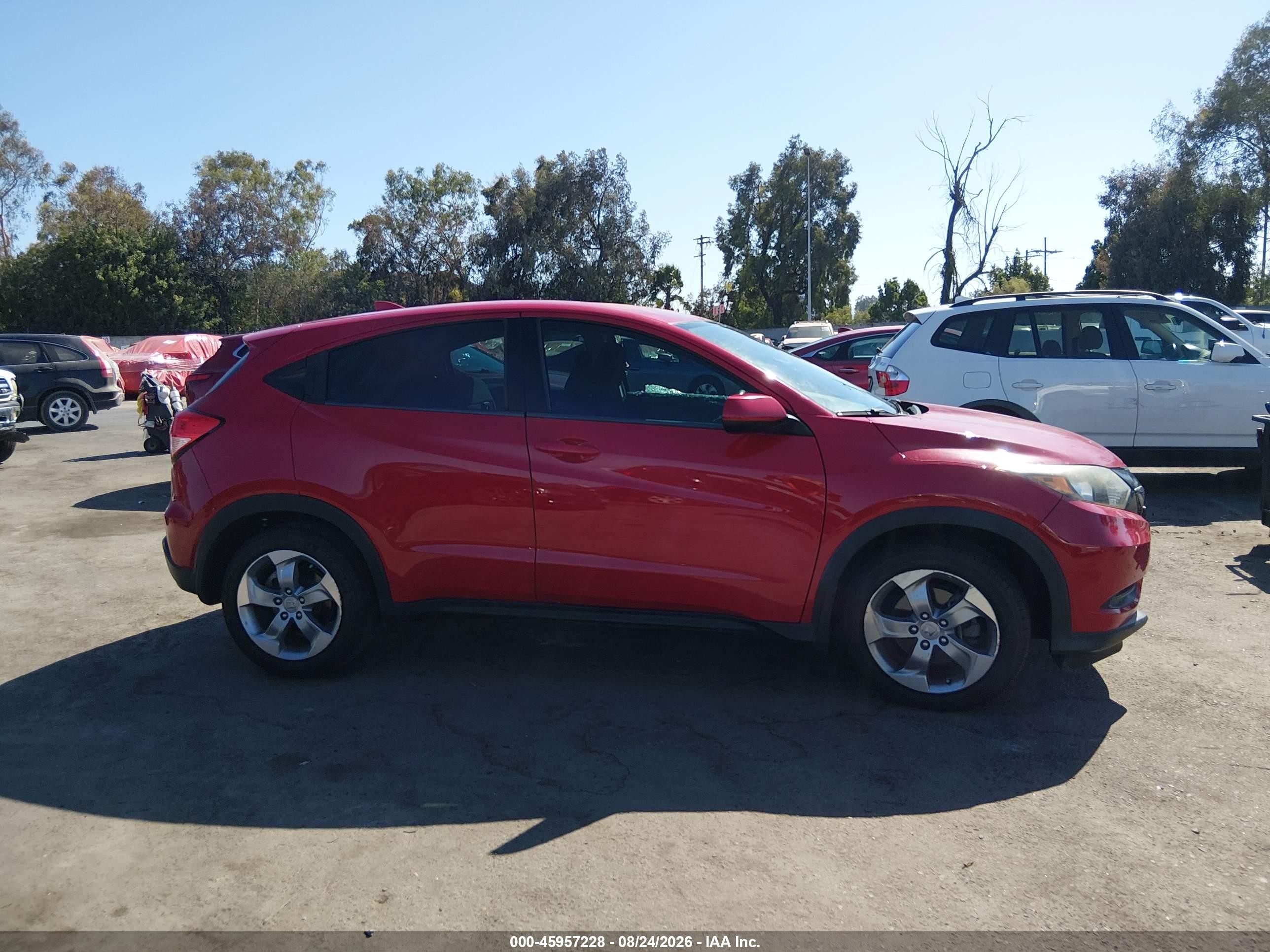 2017 Honda Hr-v Lx Red vin: 3CZRU5H3XHM714129
