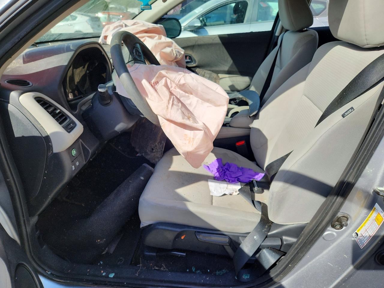 2020 Honda Hr-v Lx Silver vin: 3CZRU5H3XLM707447