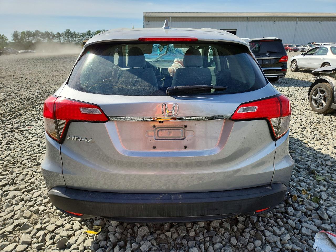 2020 Honda Hr-v Lx Silver vin: 3CZRU5H3XLM707447