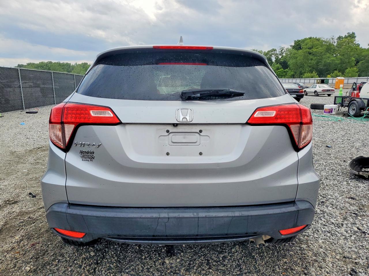 2017 Honda Hr-v Ex Silver vin: 3CZRU5H53HM706245
