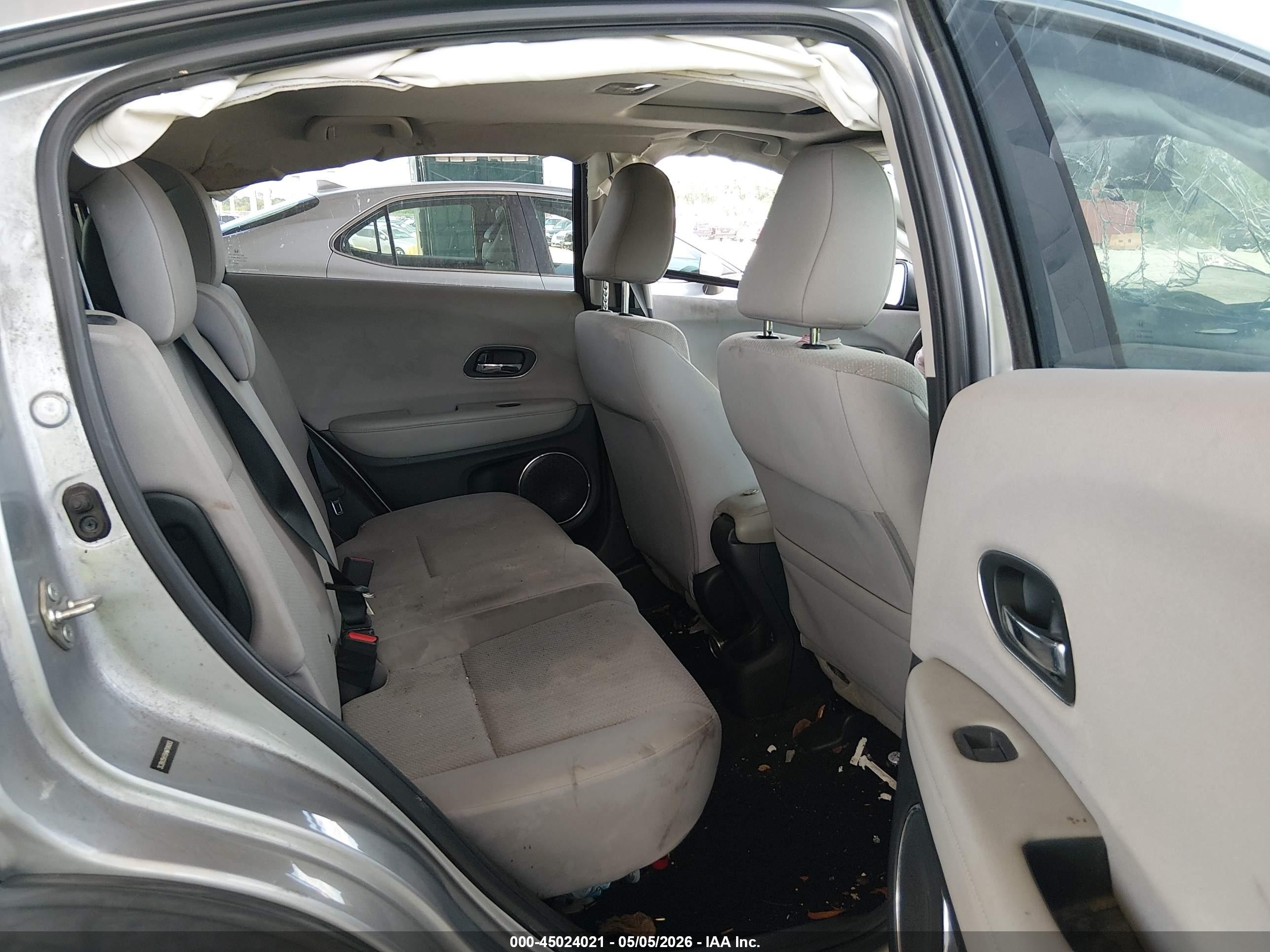 2017 Honda Hr-v Ex Silver vin: 3CZRU5H55HM708093