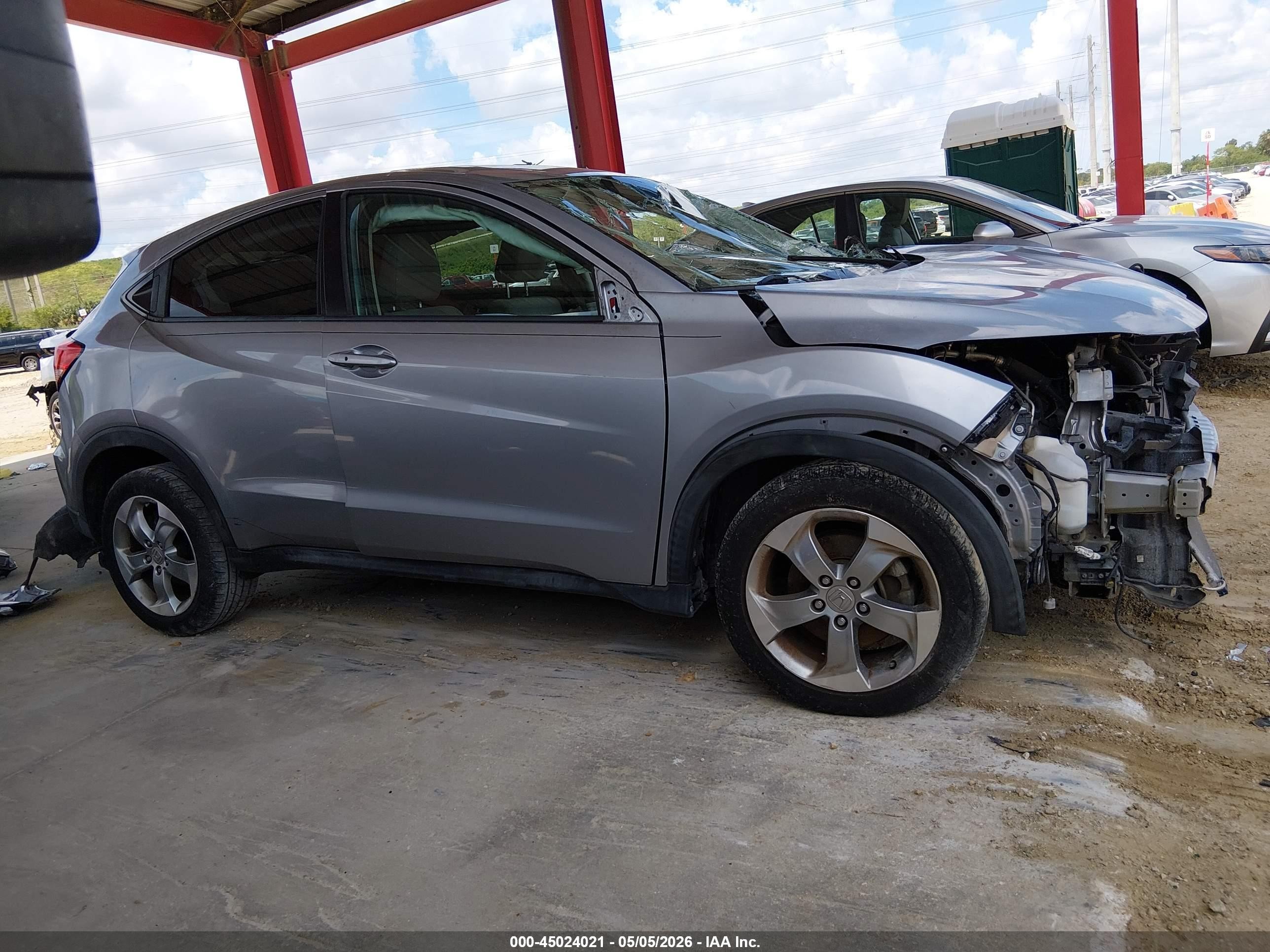2017 Honda Hr-v Ex Silver vin: 3CZRU5H55HM708093