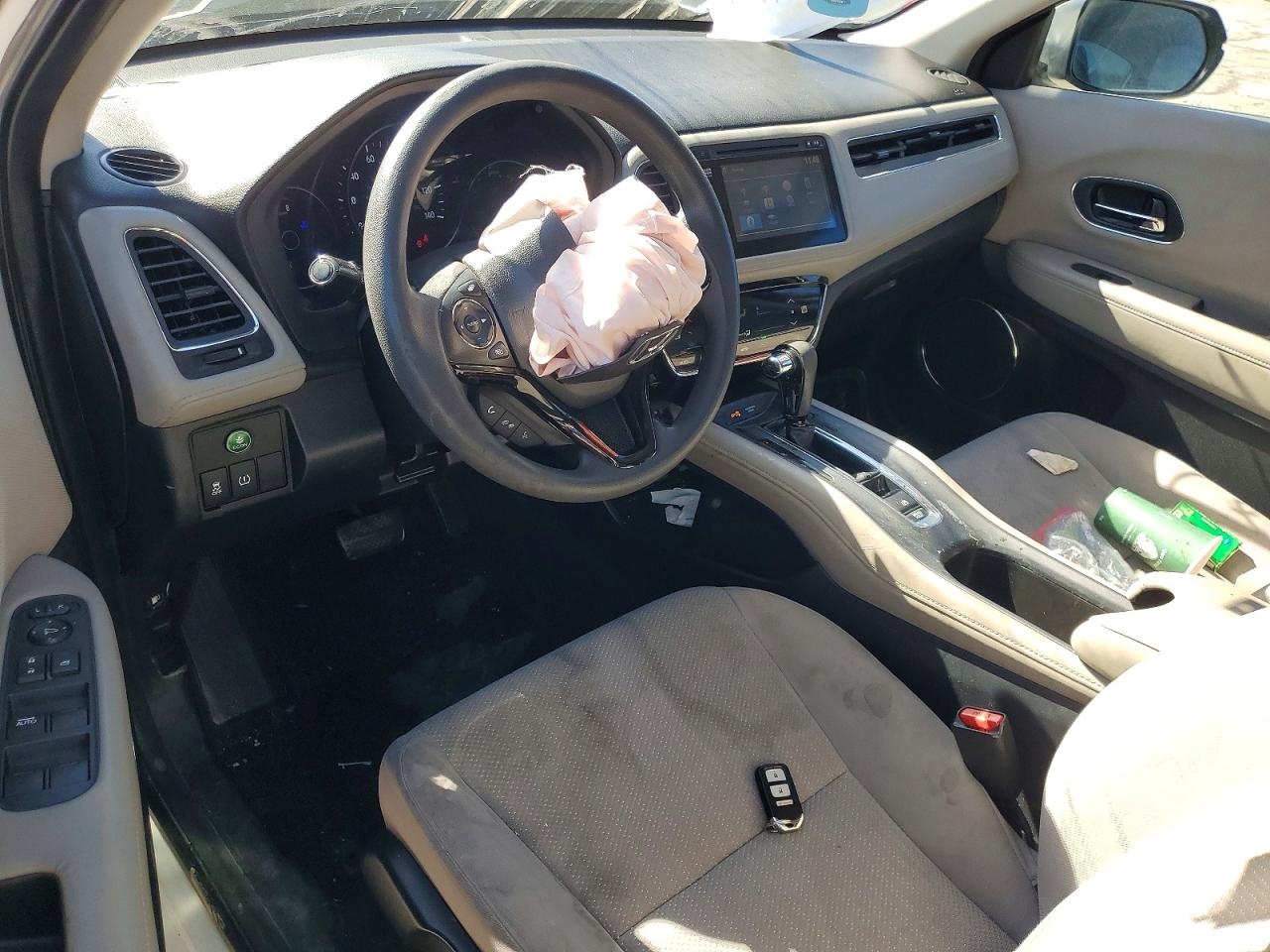 2018 Honda Hr-v Ex White vin: 3CZRU5H55JM711890