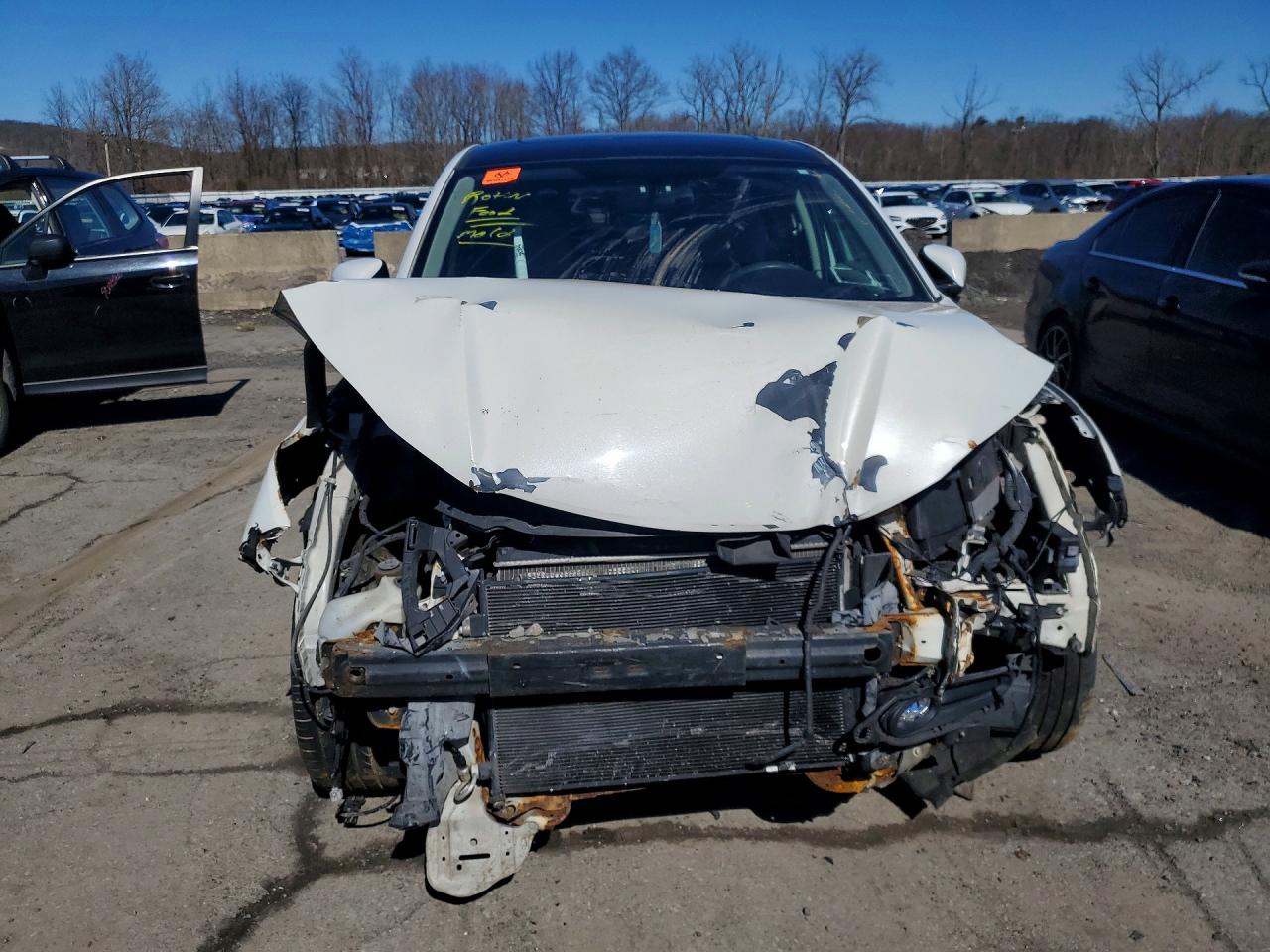 2018 Honda Hr-v Ex White vin: 3CZRU5H55JM711890