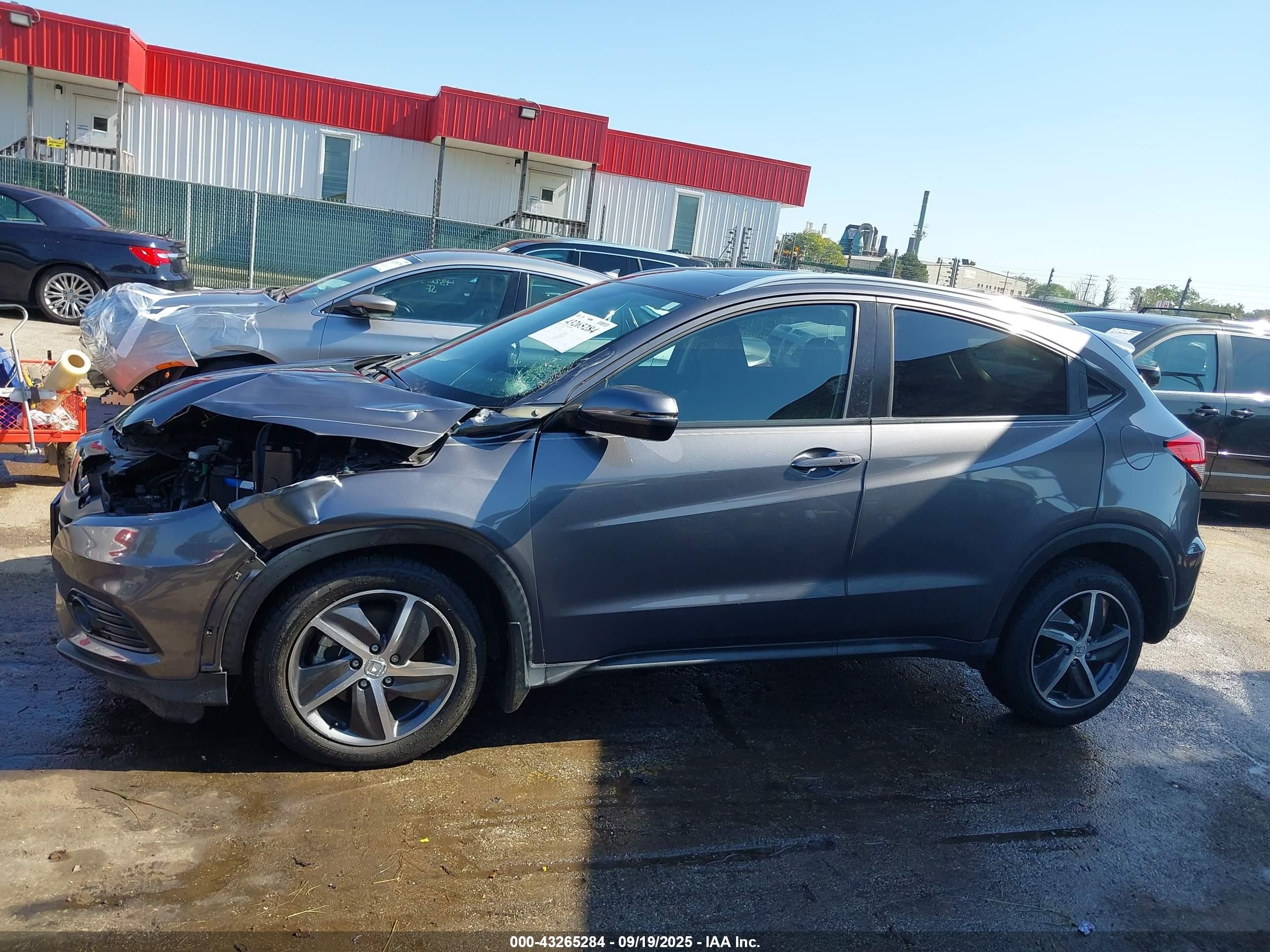 Price & History 2021 Honda Hr-v 2wd Ex 1.8l I-4 Vvt, 141hp vin