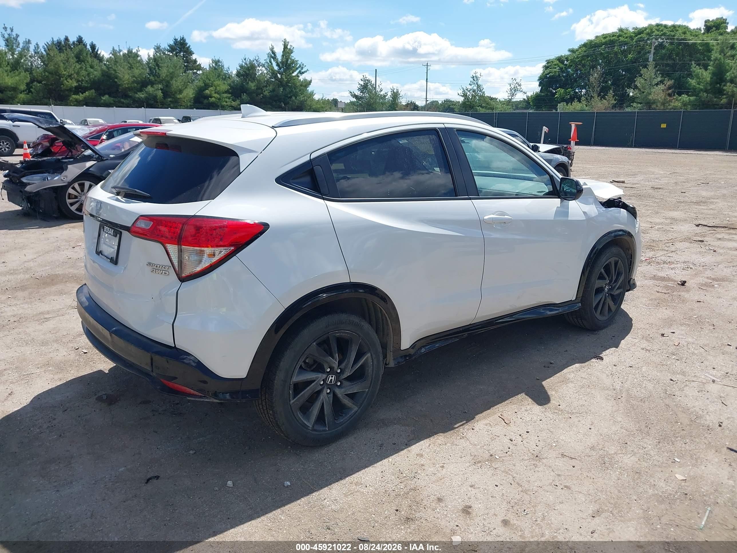 2021 Honda Hr-v Awd Sport White vin: 3CZRU6H1XMM745282