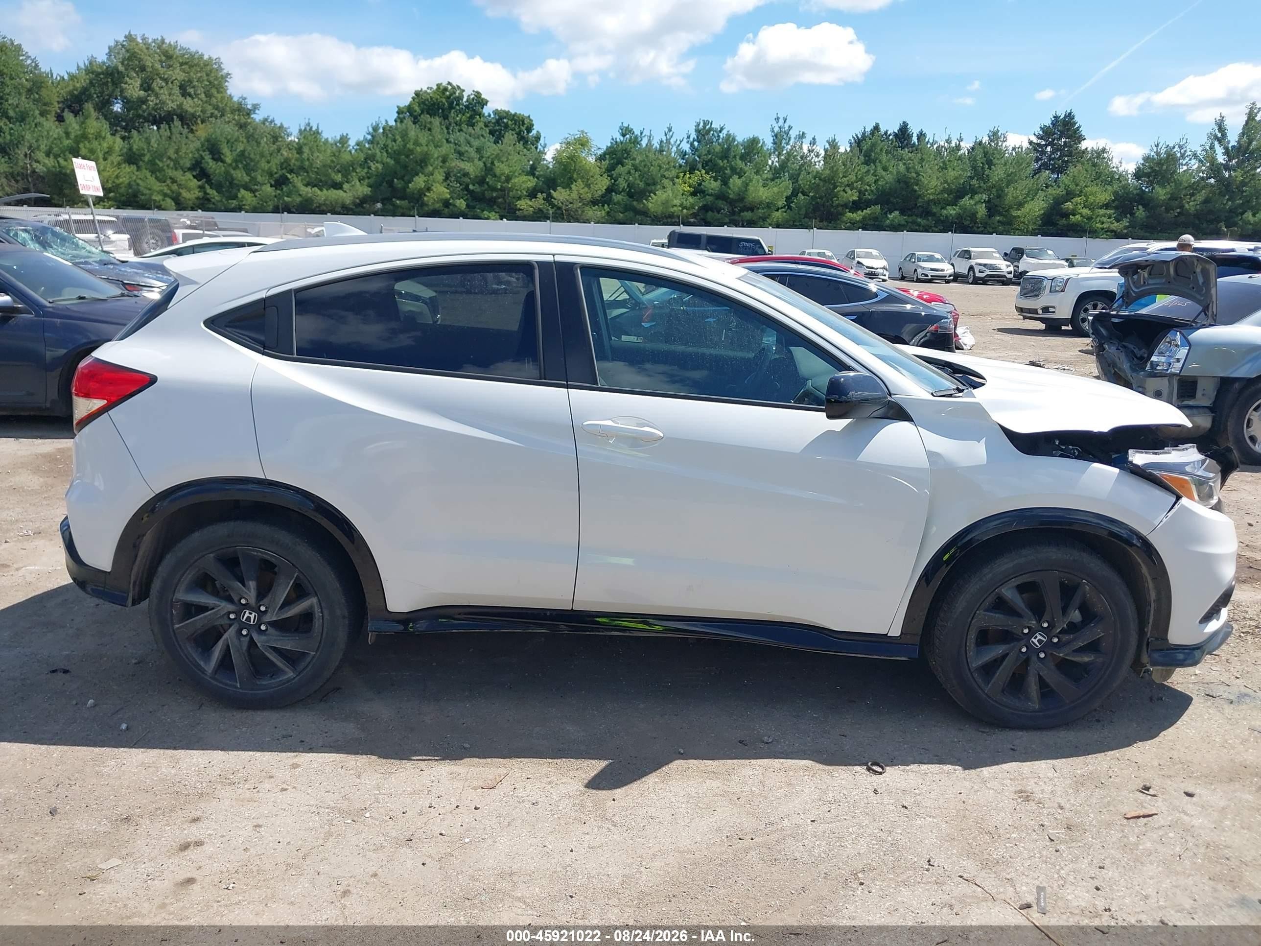 2021 Honda Hr-v Awd Sport White vin: 3CZRU6H1XMM745282