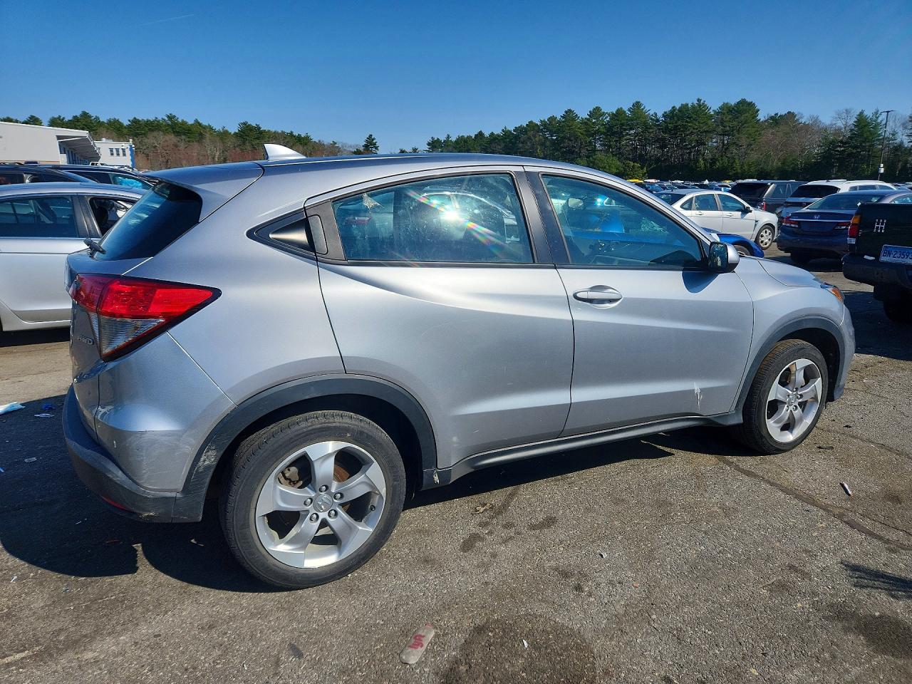 2019 Honda Hr-v Lx Silver vin: 3CZRU6H30KG728813