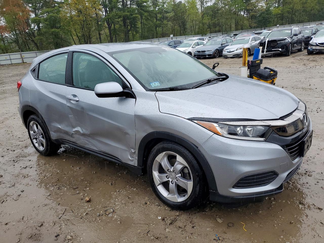 2020 Honda Hr-v Lx Silver vin: 3CZRU6H30LM709004