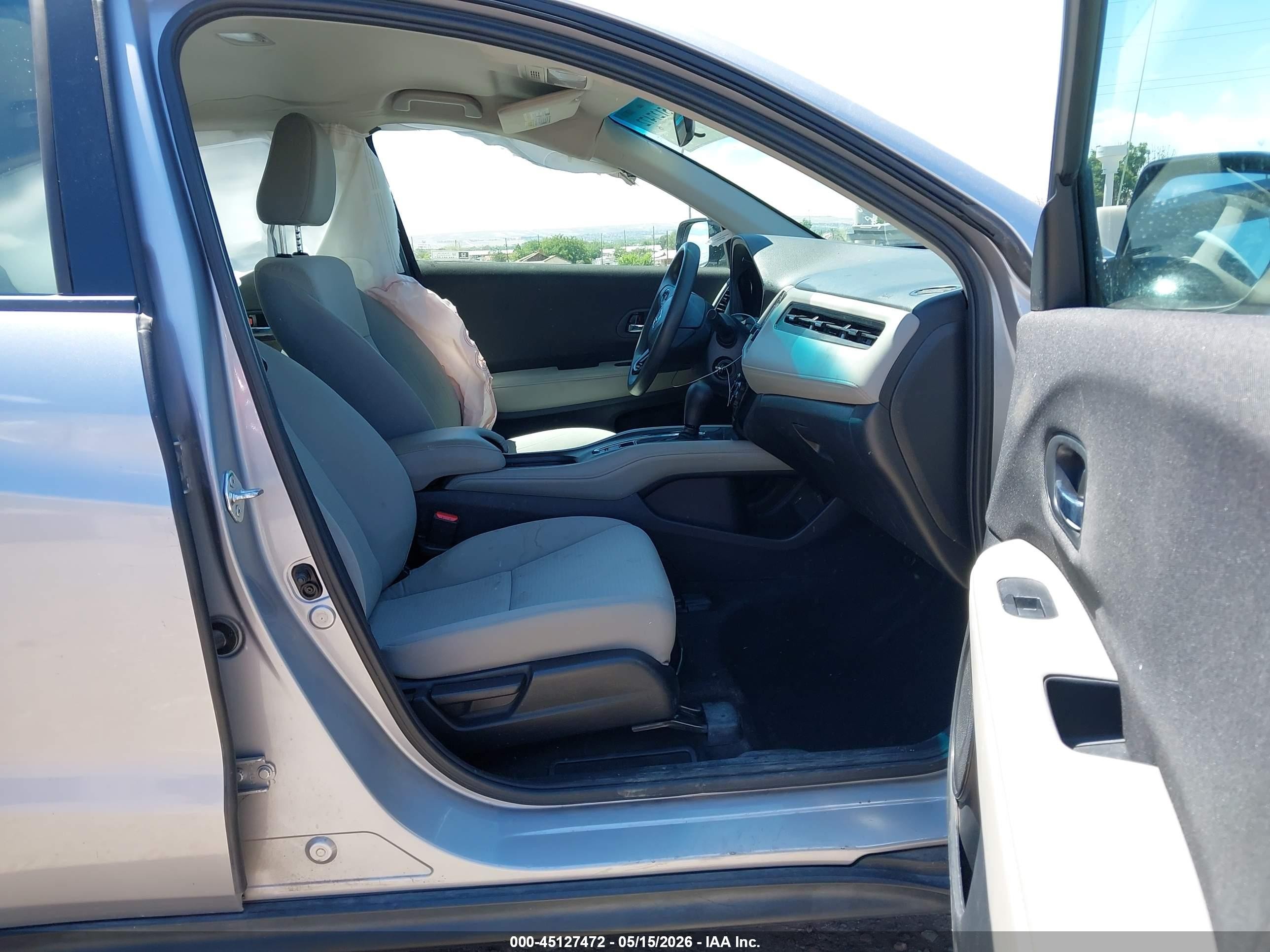 2021 Honda Hr-v Awd Lx Серебряный vin: 3CZRU6H30MM743476