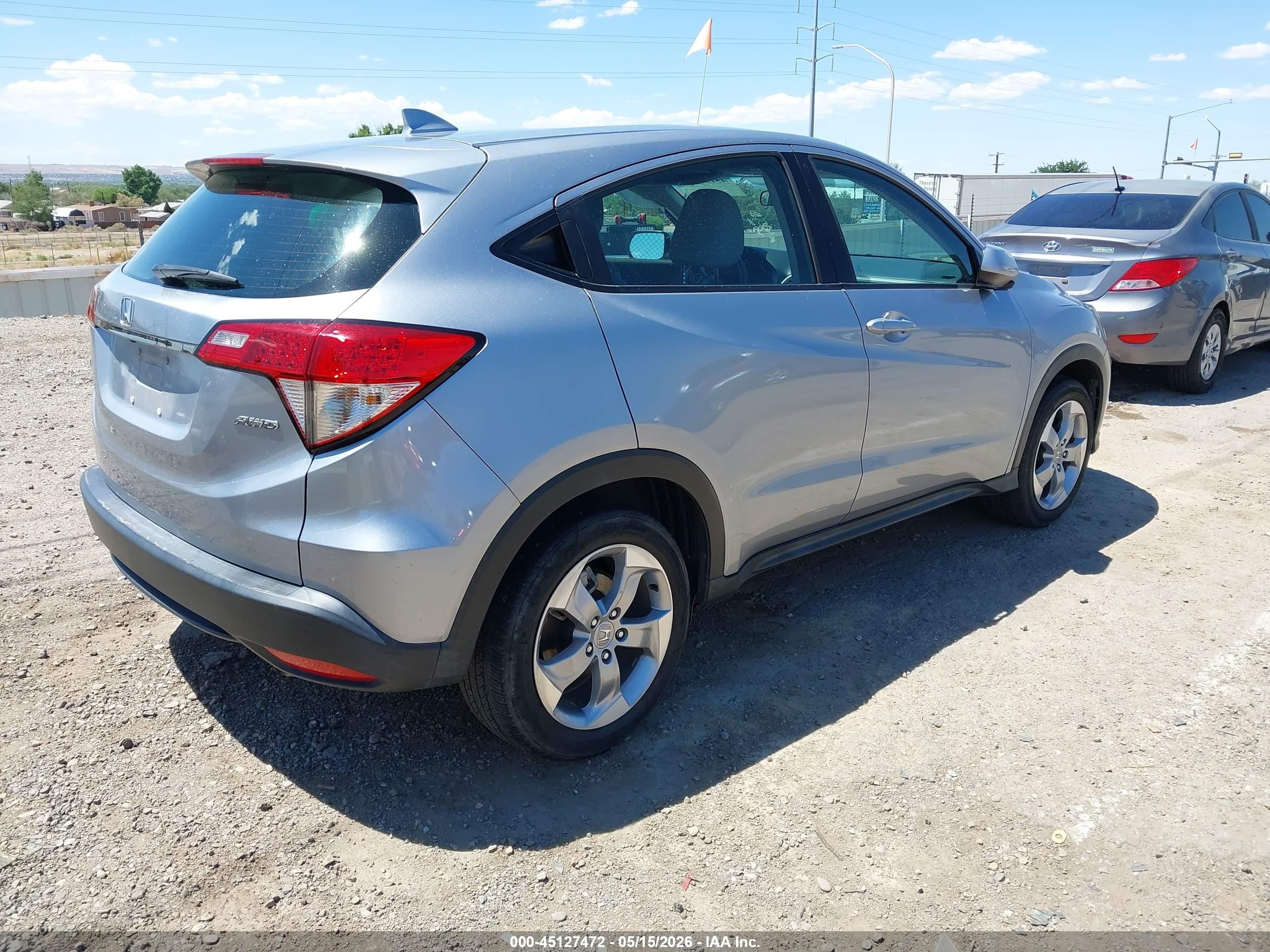 2021 Honda Hr-v Awd Lx Серебряный vin: 3CZRU6H30MM743476