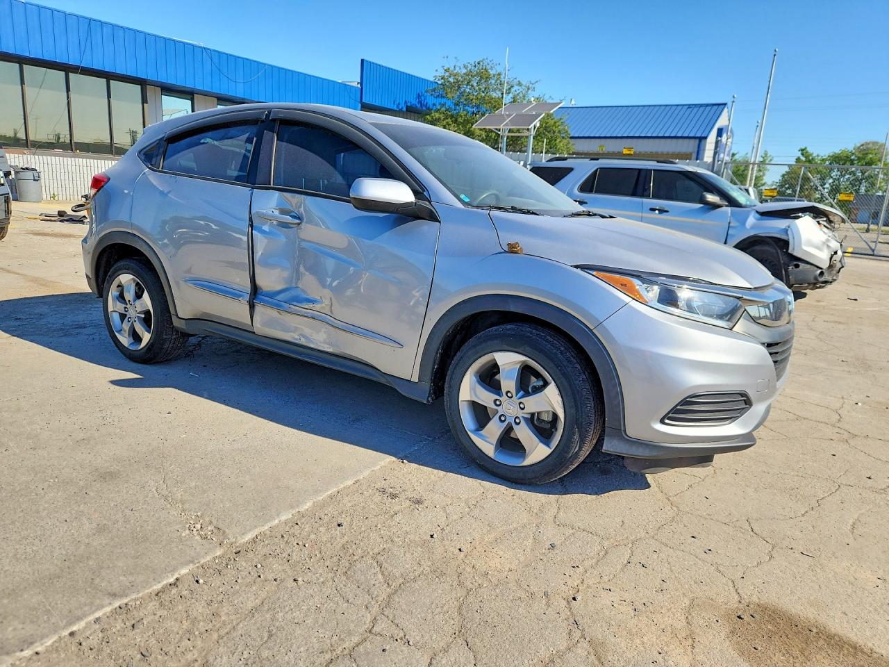 2021 Honda Hr-v Lx Silver vin: 3CZRU6H31MM703147