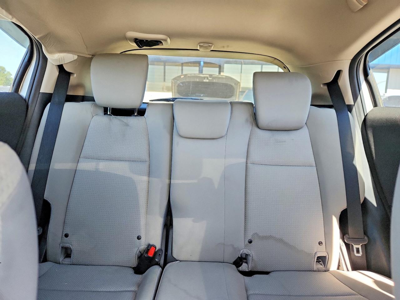2021 Honda Hr-v Lx Silver vin: 3CZRU6H31MM703147